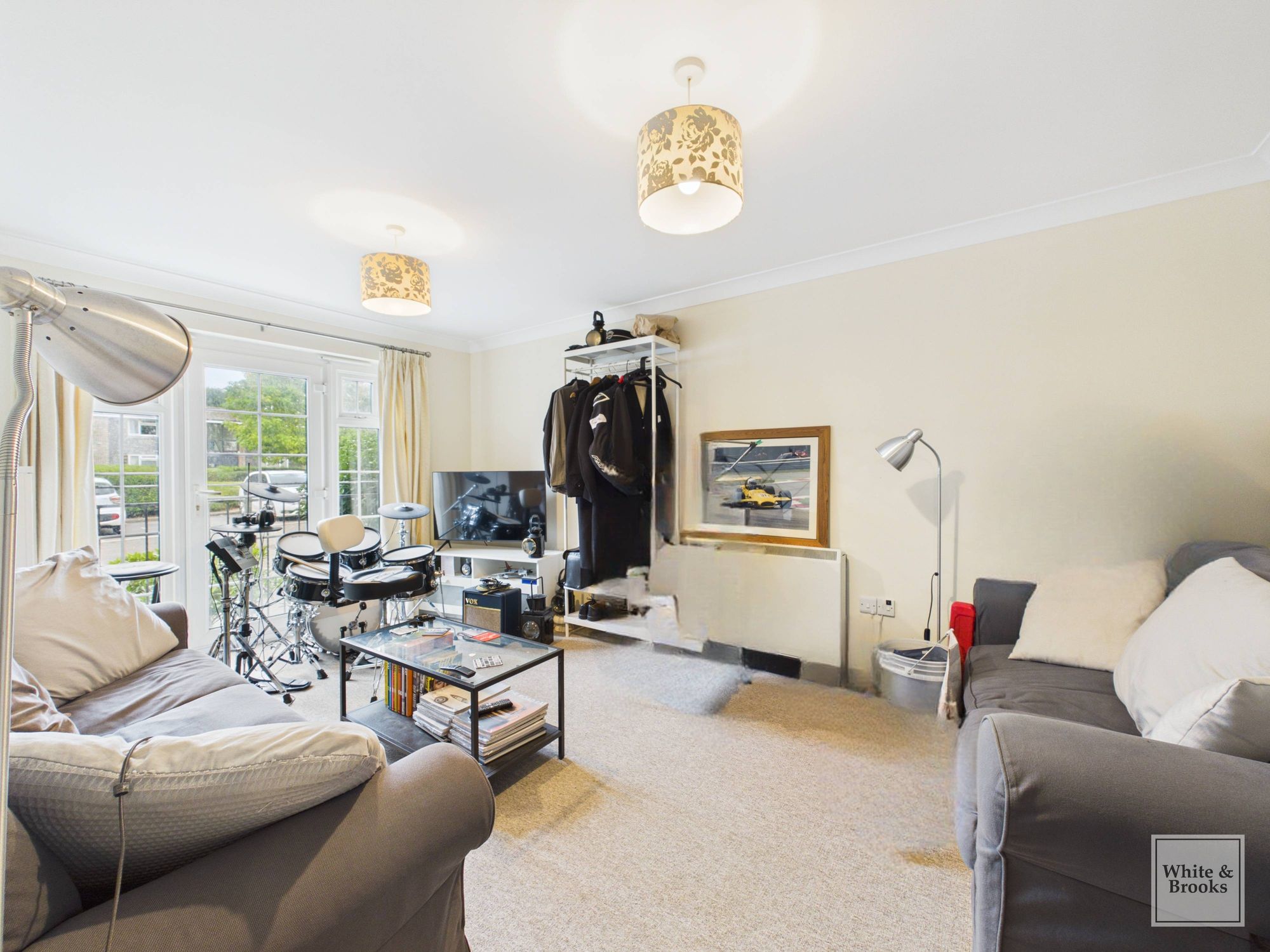 2 bed apartment for sale in Bewick Gardens, Chichester, PO19  - Property Image 2