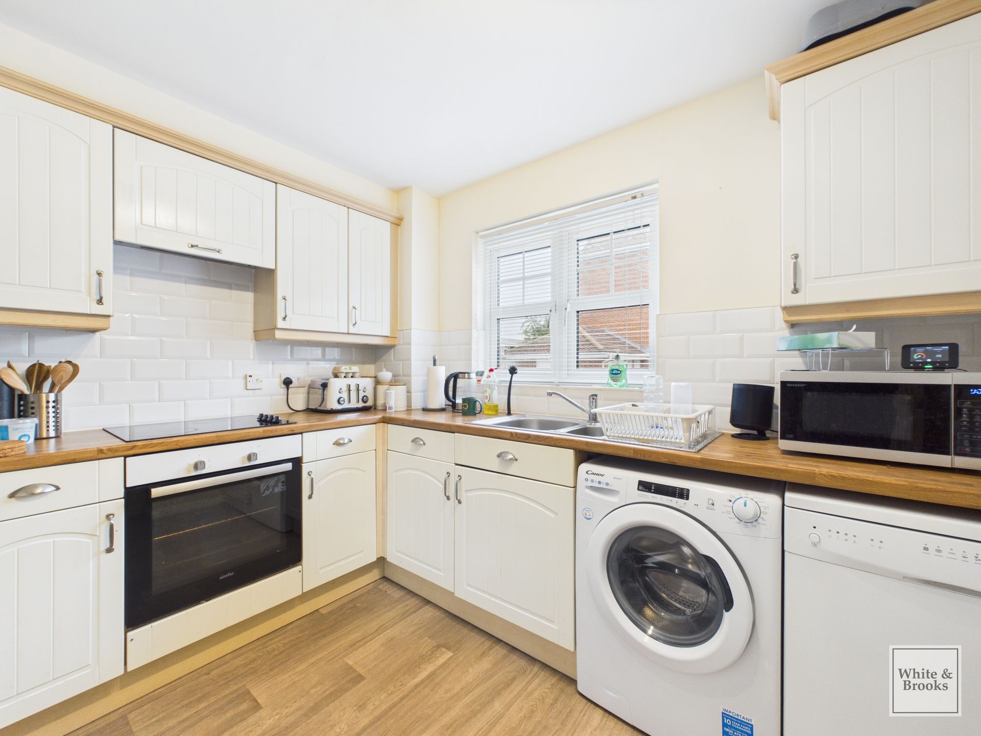 2 bed apartment for sale in Bewick Gardens, Chichester, PO19 2
