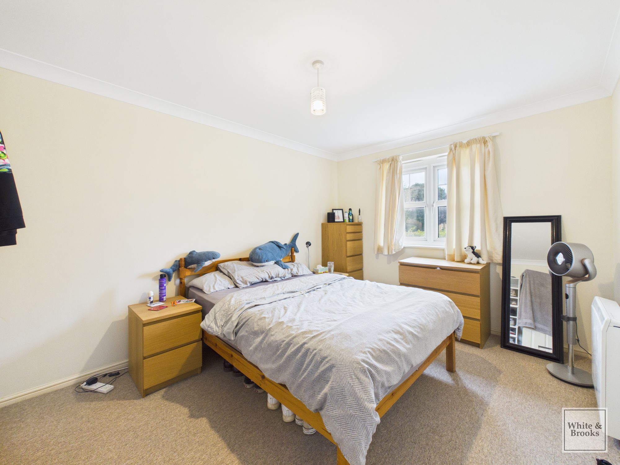2 bed apartment for sale in Bewick Gardens, Chichester, PO19 3