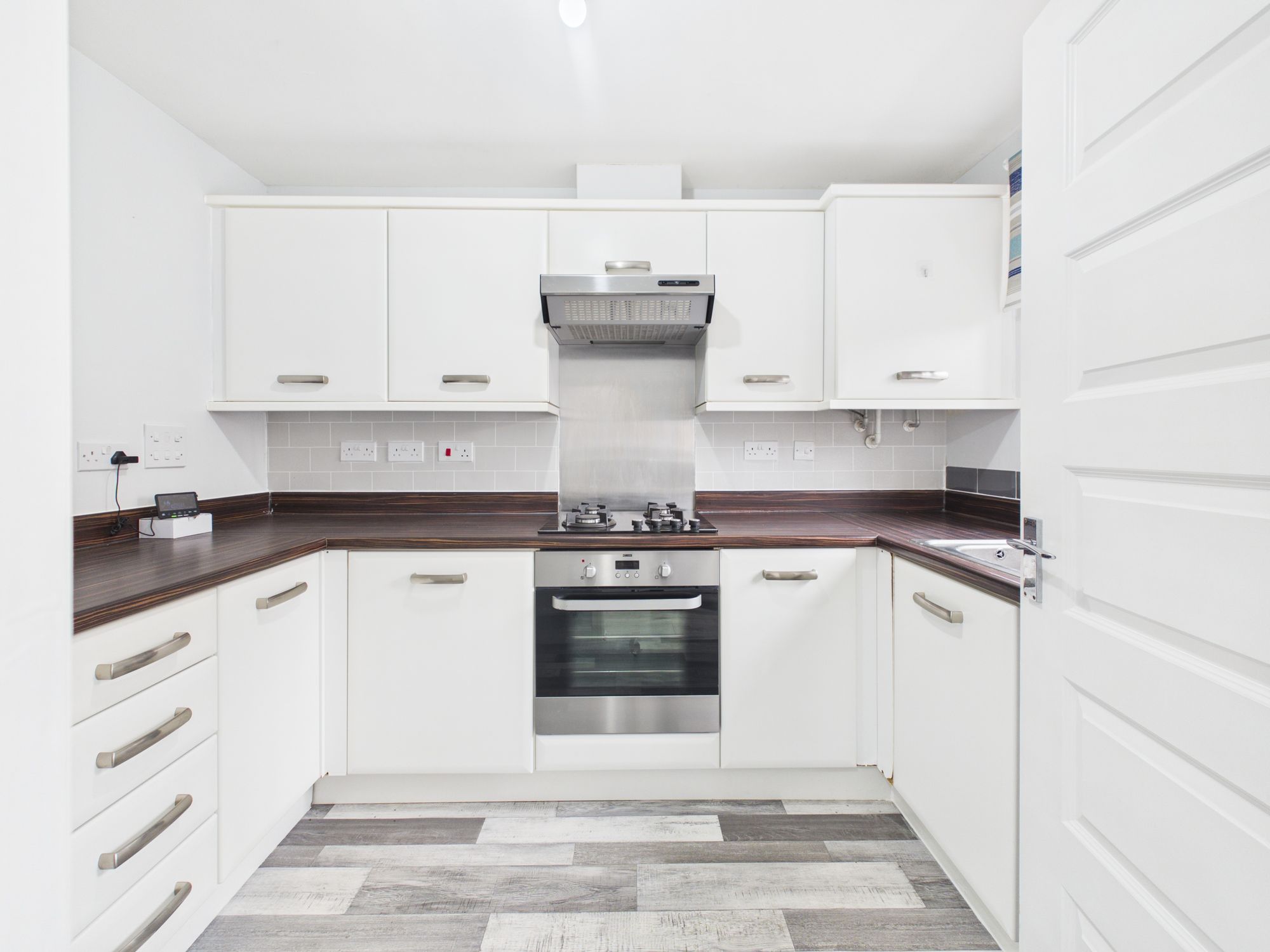 3 bed mid-terraced house for sale in Blackberry Copse, Felpham, PO22  - Property Image 6