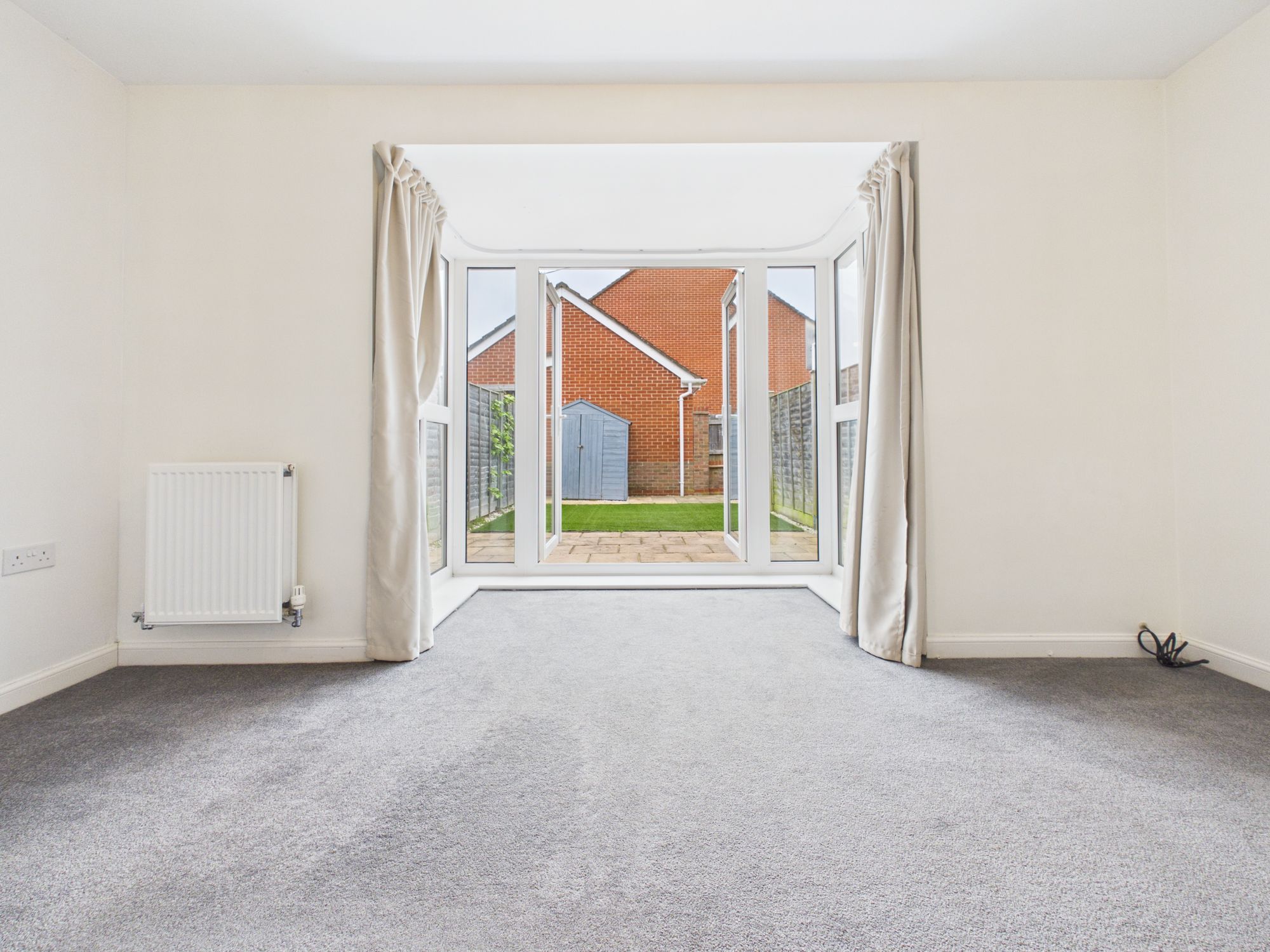 3 bed mid-terraced house for sale in Blackberry Copse, Felpham, PO22  - Property Image 13