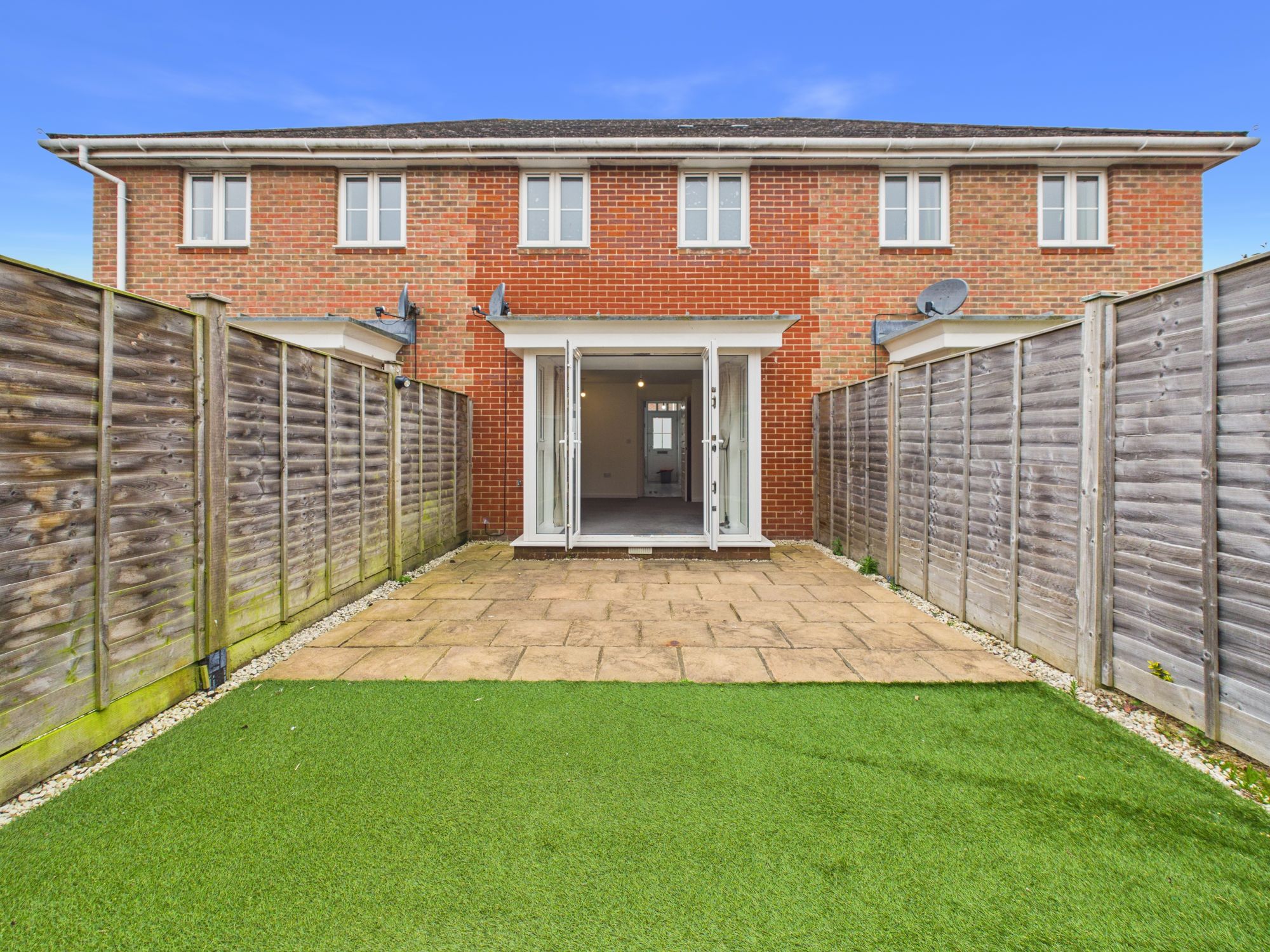 3 bed mid-terraced house for sale in Blackberry Copse, Felpham, PO22 1