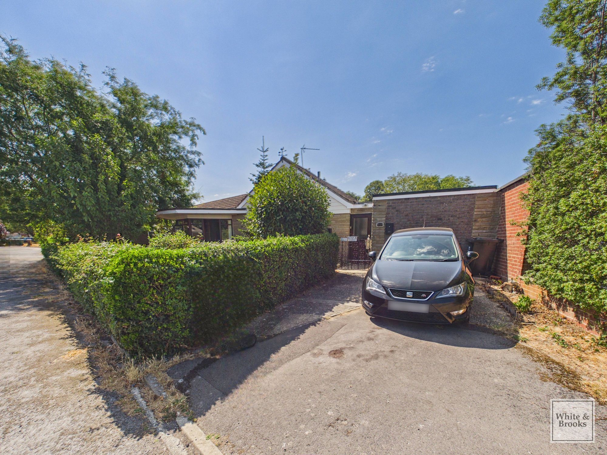 4 bed detached bungalow for sale in Shirley Drive, Felpham, PO22 27