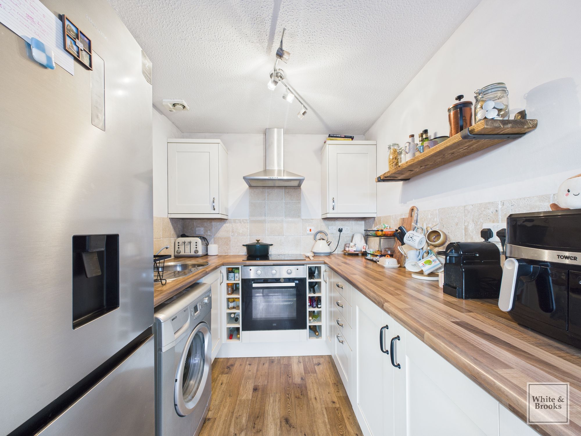 1 bed apartment for sale in William Road, Chichester, PO19 5