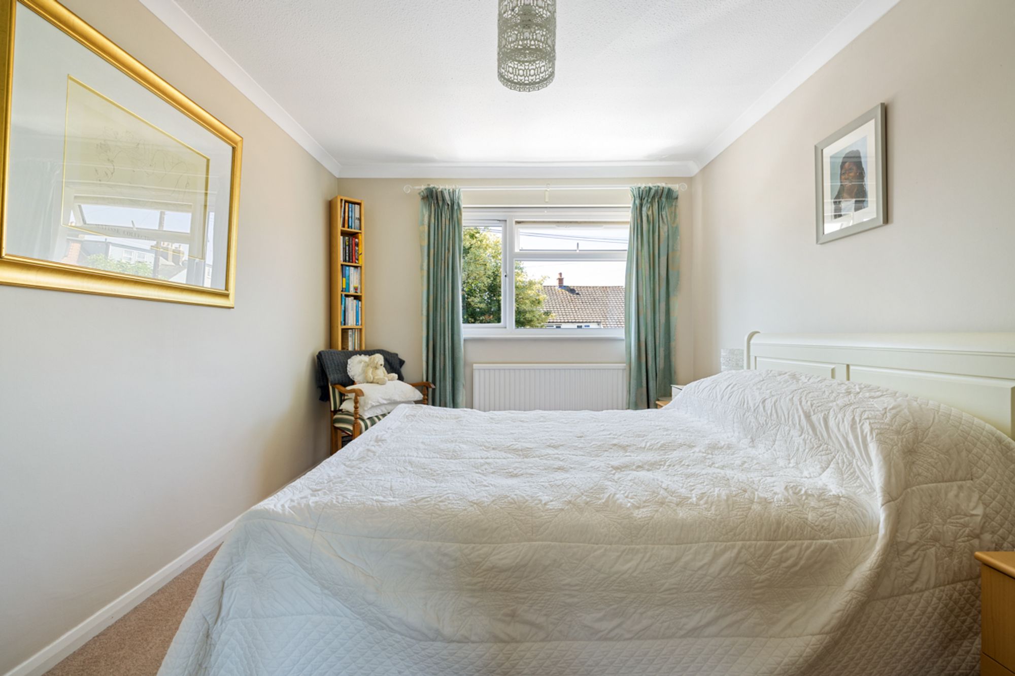 3 bed terraced house for sale in Littlefield Road, Chichester, PO19 10