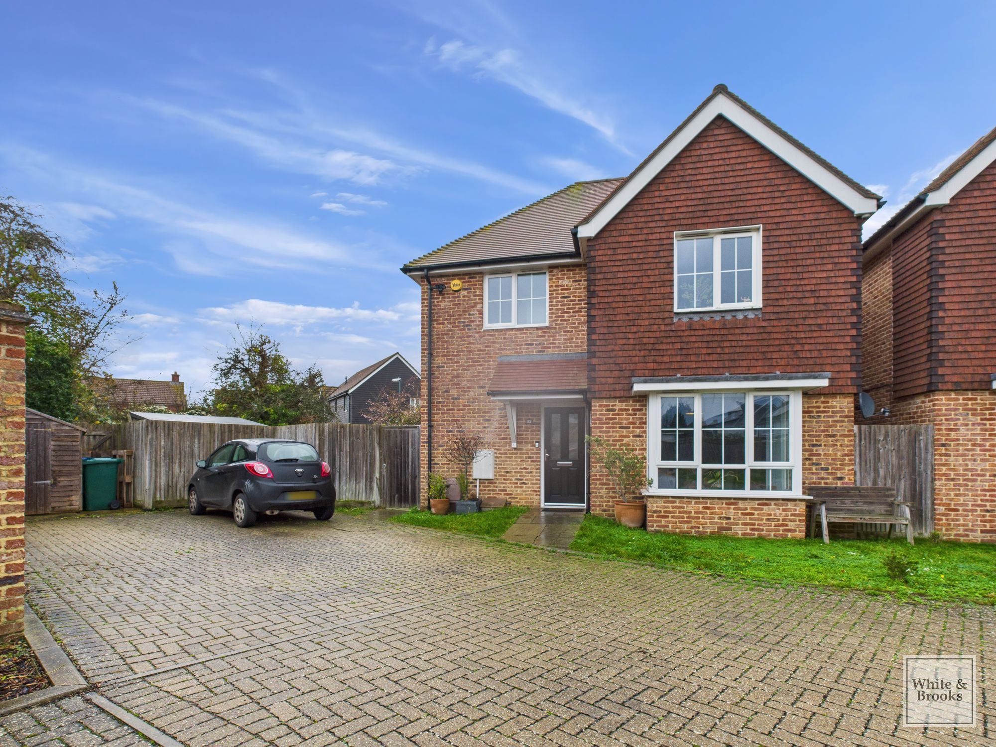 3 bed detached house for sale in Violet Close, Bognor Regis, PO21  - Property Image 1