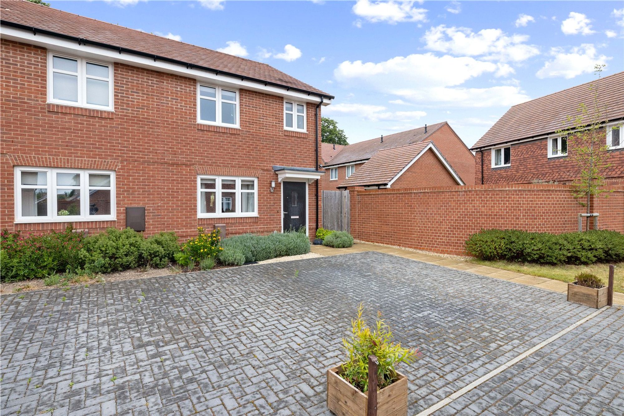 2 bed end of terrace house for sale in Beehive Lane, West Broyle, PO19 16