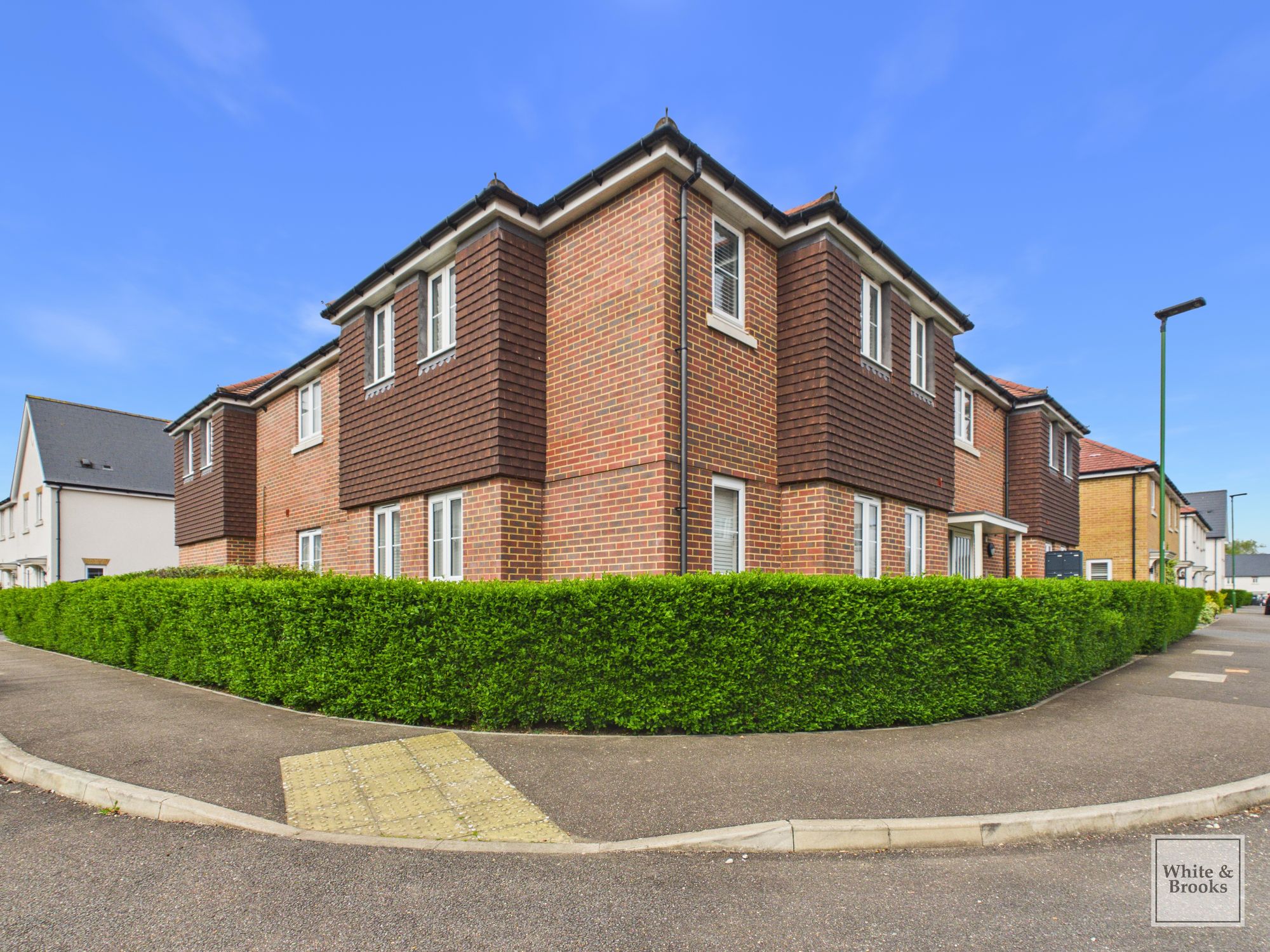 2 bed flat for sale in Potters Way, North Bersted, PO21 16