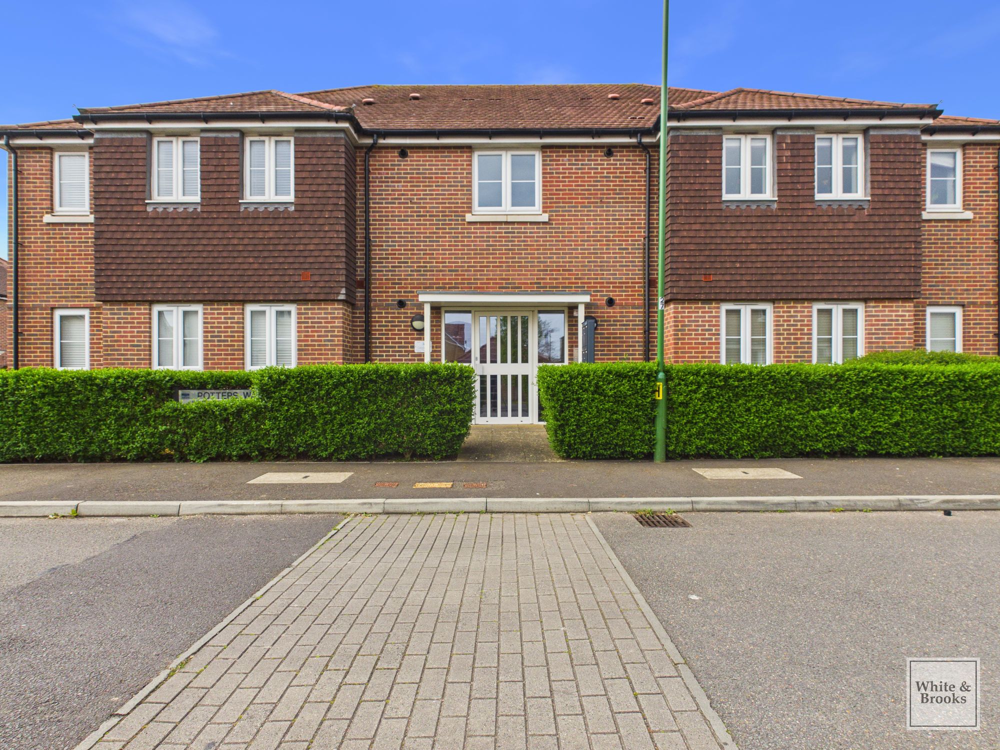 2 bed flat for sale in Potters Way, North Bersted, PO21  - Property Image 1