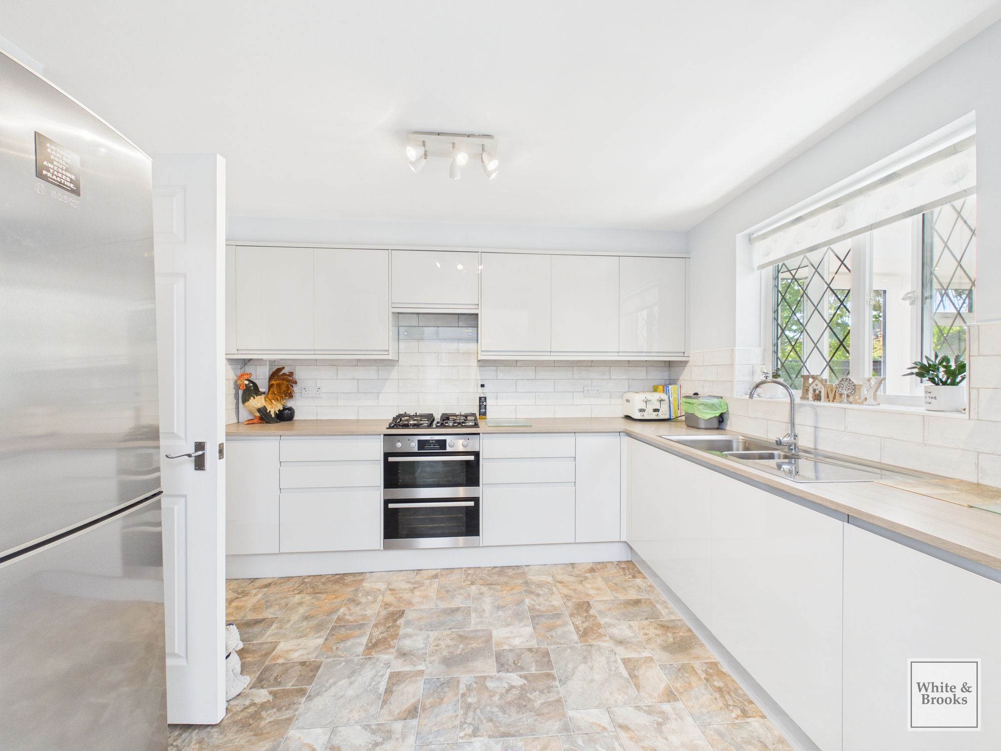 3 bed link detached house for sale in Raycroft Close, Aldwick, PO21 9