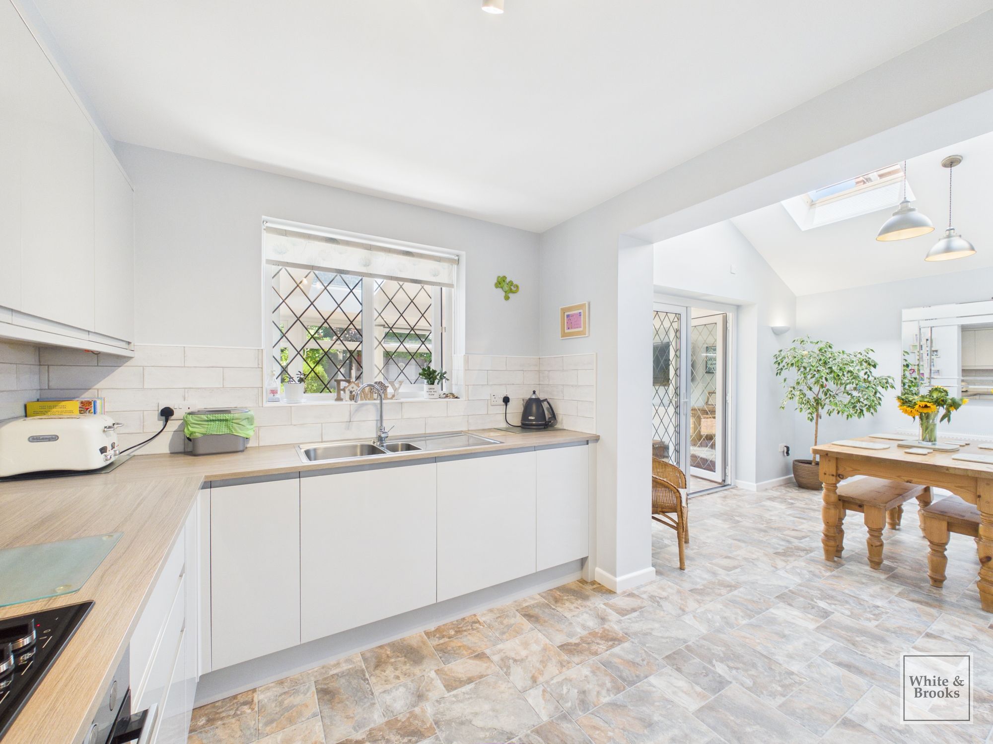 3 bed link detached house for sale in Raycroft Close, Aldwick, PO21 2
