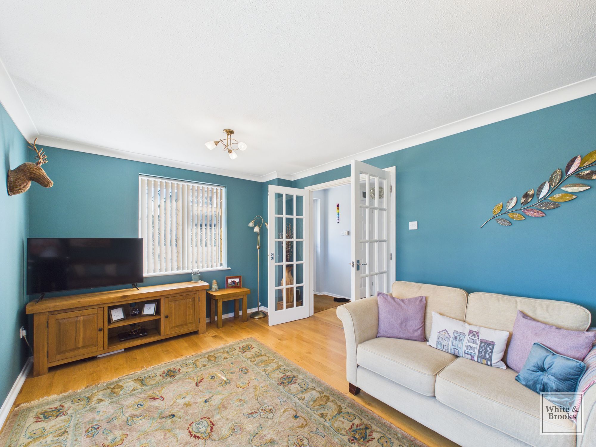 3 bed link detached house for sale in Raycroft Close, Aldwick, PO21  - Property Image 8