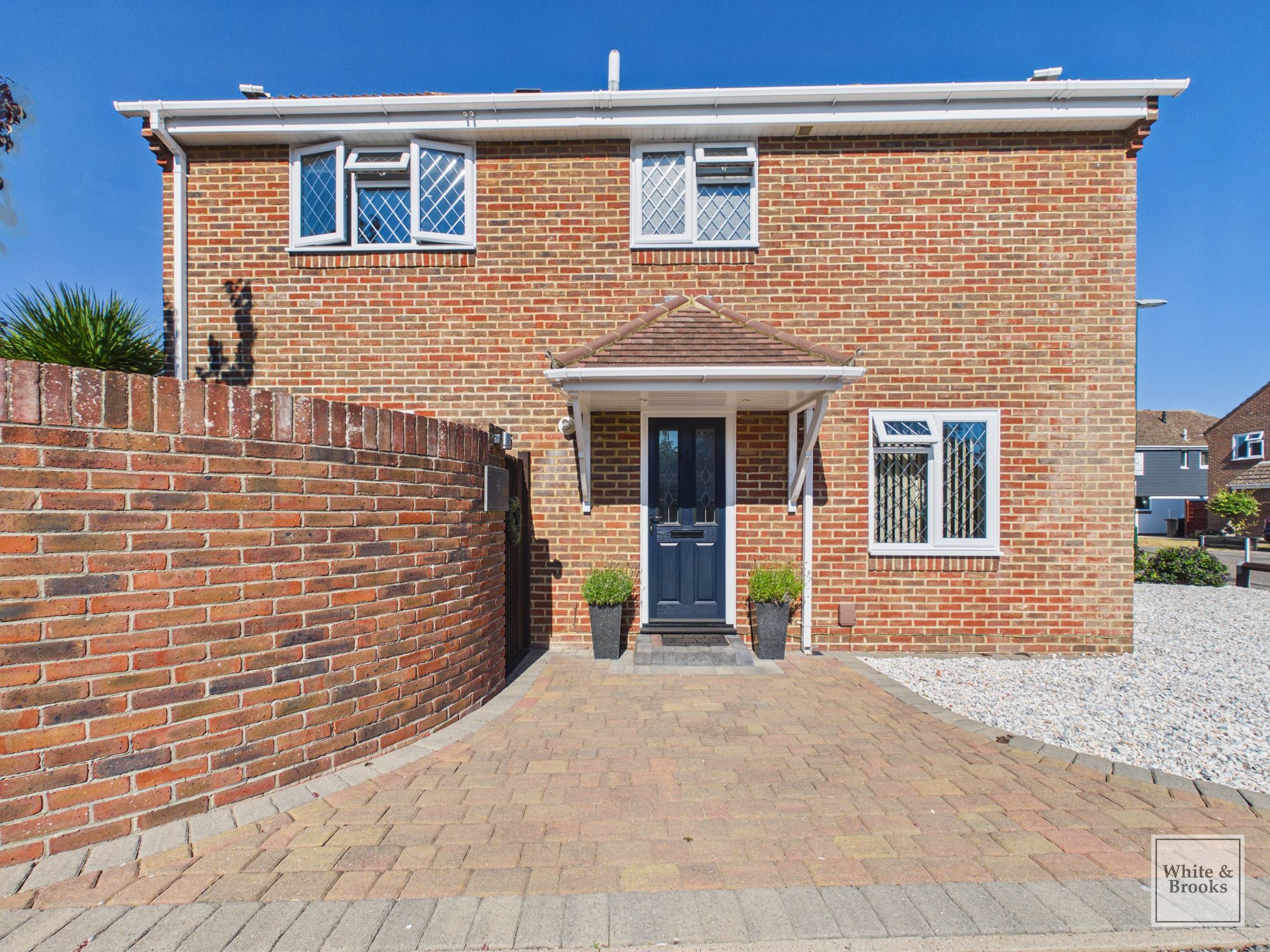 3 bed link detached house for sale in Raycroft Close, Aldwick, PO21 28