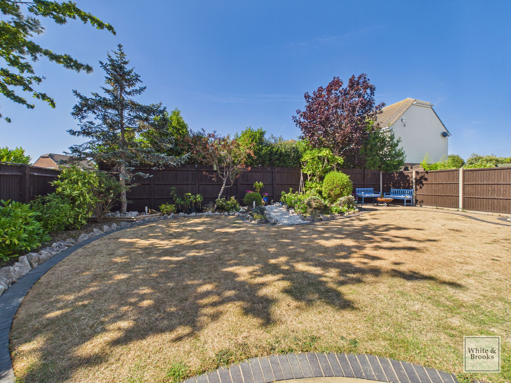 3 bed link detached house for sale in Raycroft Close, Aldwick, PO21 30