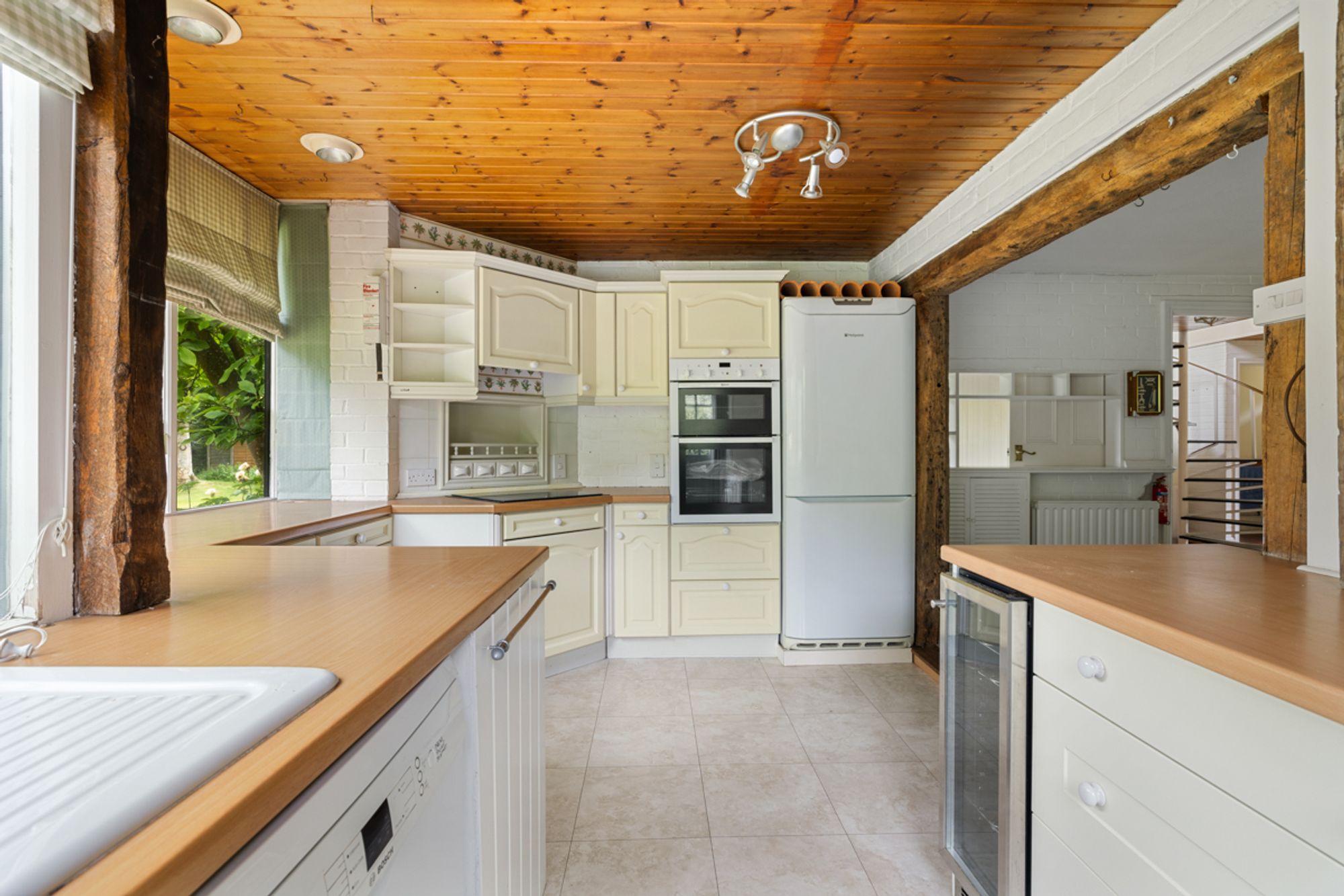5 bed chalet for sale in Bosham, Chichester, PO18  - Property Image 16