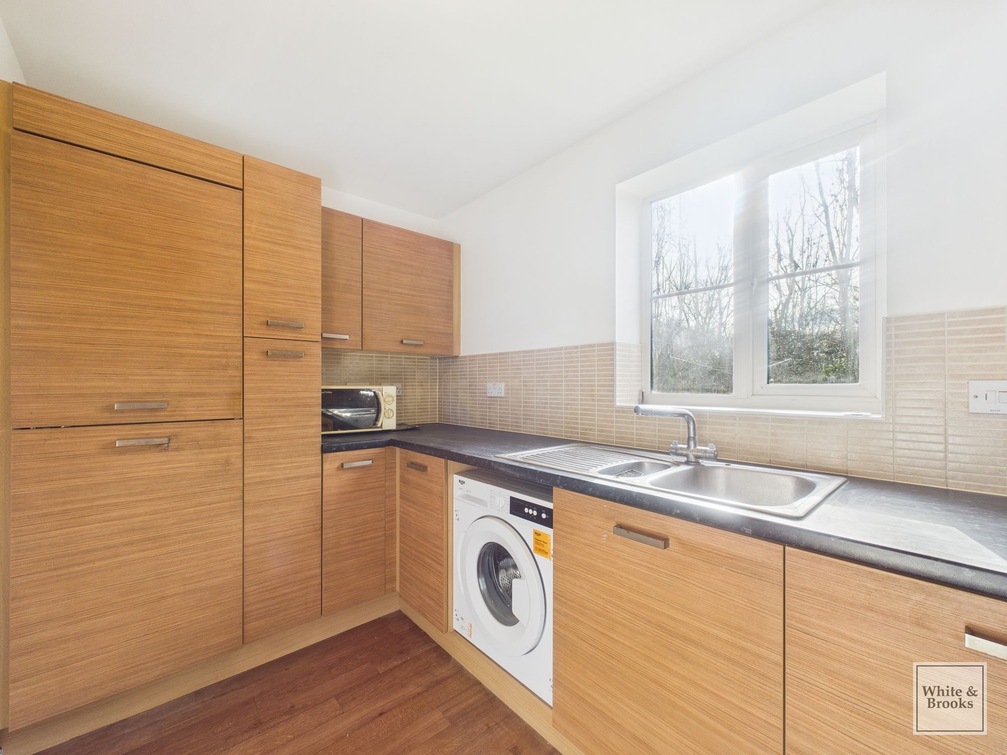 2 bed apartment for sale in Whyke Marsh, Chichester, PO19  - Property Image 7