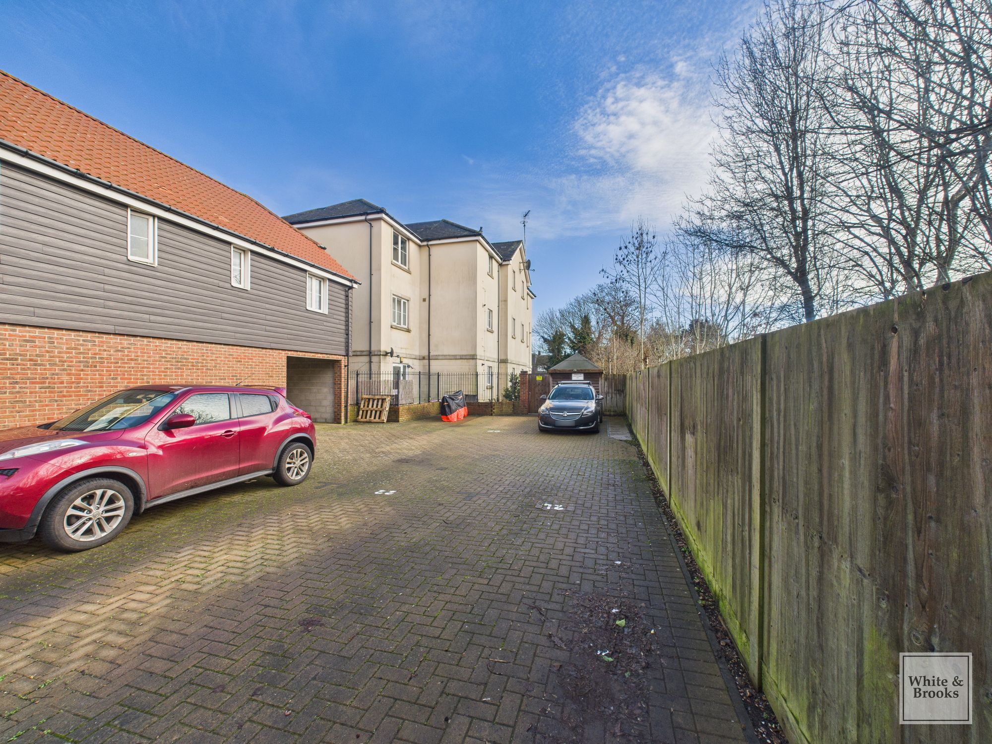 2 bed apartment for sale in Whyke Marsh, Chichester, PO19 12