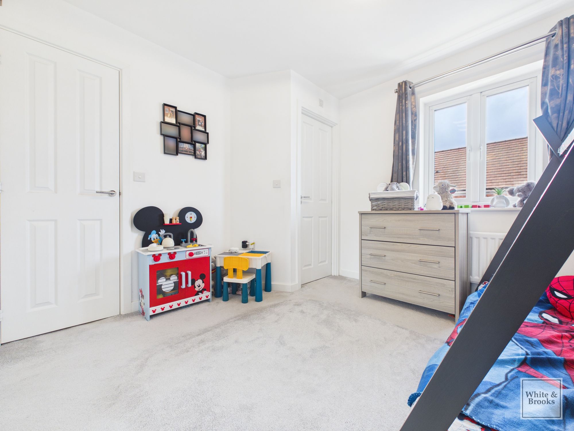 2 bed semi-detached house for sale in Baker Close, Bracklesham Bay, PO20  - Property Image 8