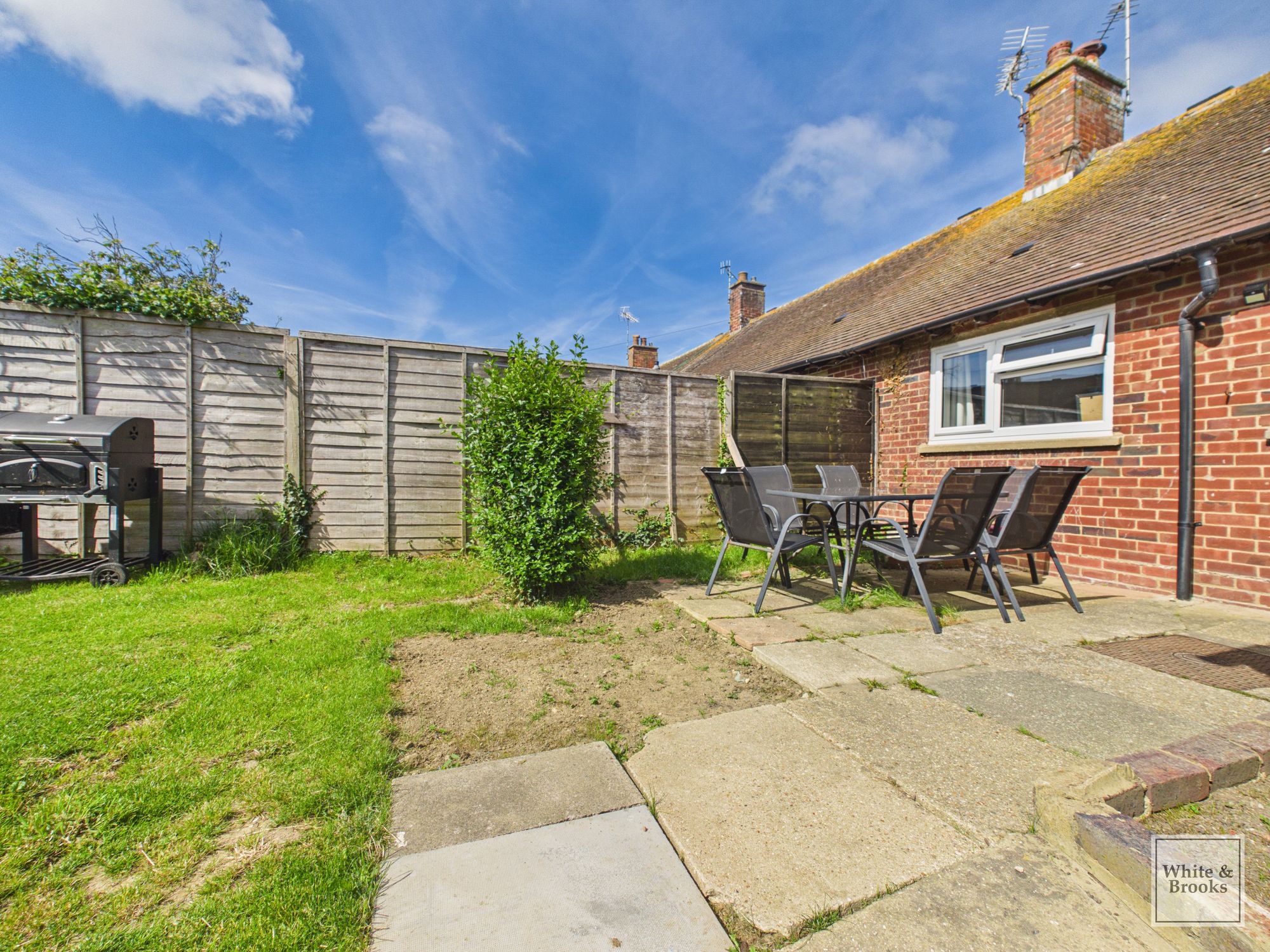 2 bed semi-detached bungalow for sale in Farne Close, Birdham, PO20  - Property Image 24