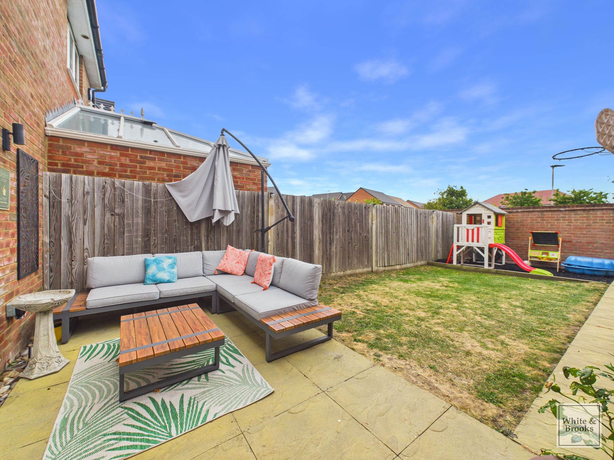 3 bed semi-detached house for sale in Western Road, Chichester, PO20  - Property Image 21