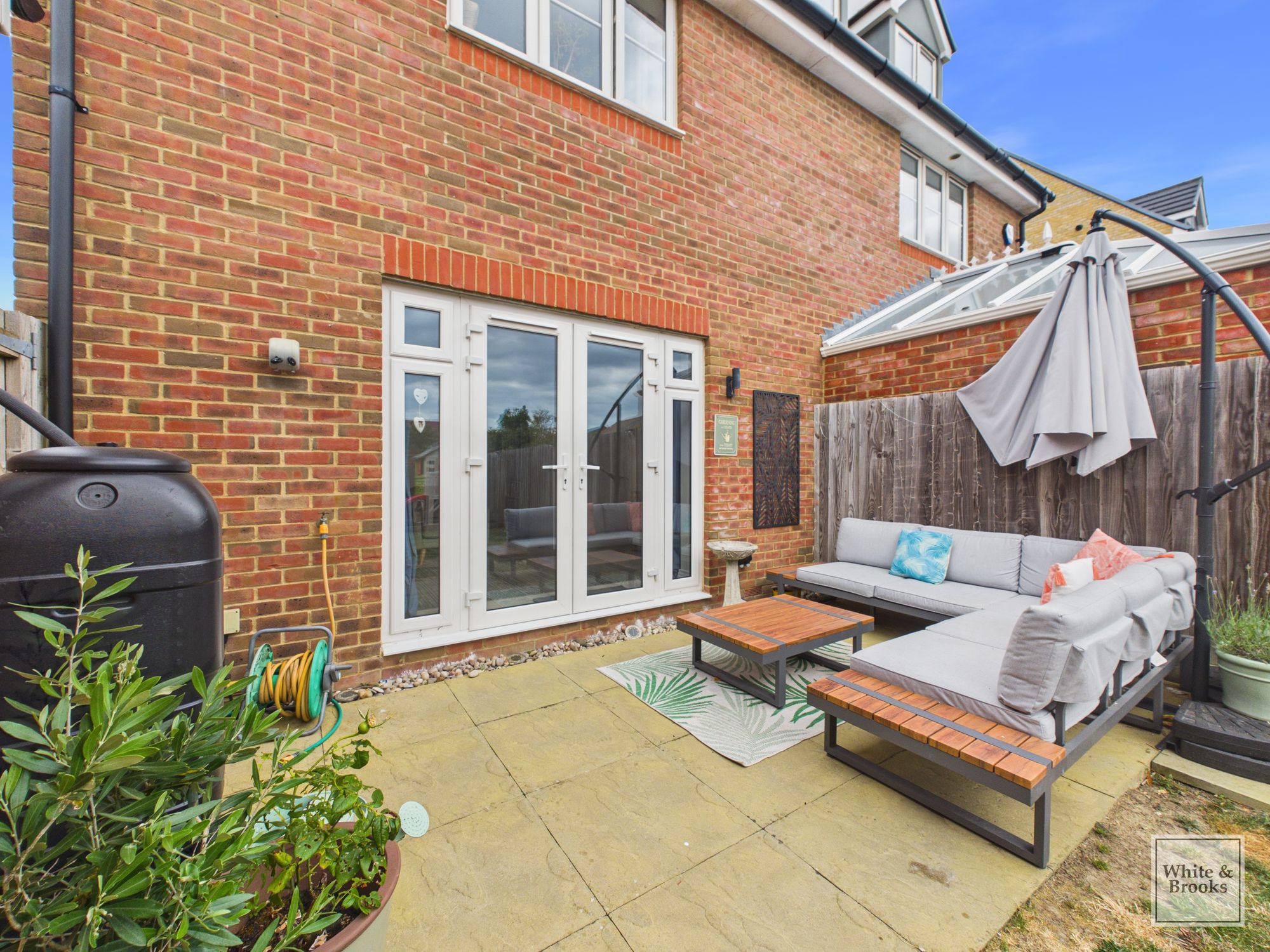 3 bed semi-detached house for sale in Western Road, Chichester, PO20 22