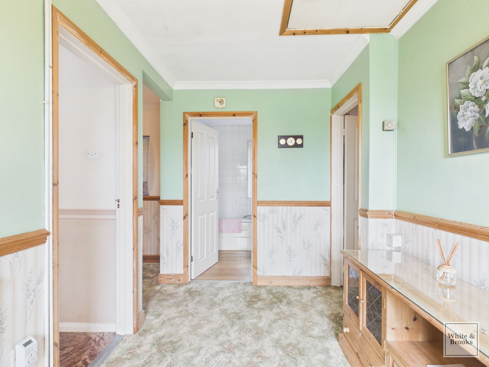 3 bed detached bungalow for sale in Pine Walk, Rose Green Bognor Regis, PO21 3DP  - Property Image 11