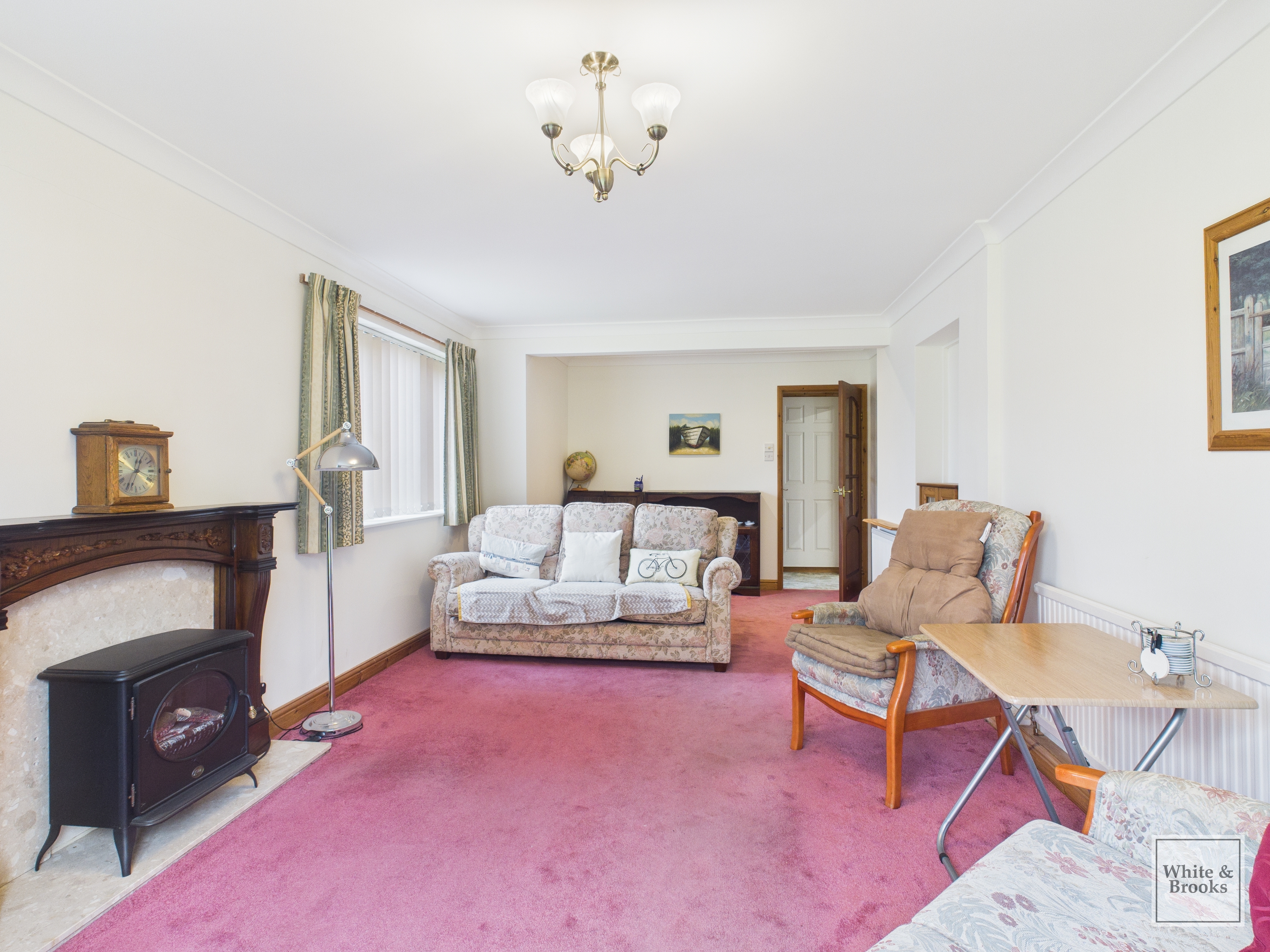 3 bed detached bungalow for sale in Pine Walk, Rose Green Bognor Regis, PO21 3DP  - Property Image 10