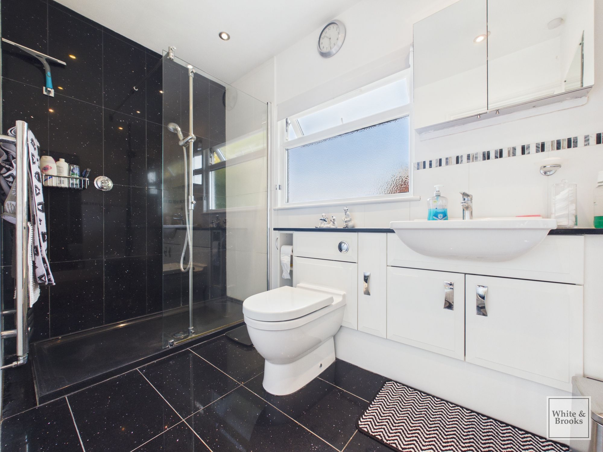 4 bed detached house for sale in Regis Avenue, Bognor Regis, PO21 15