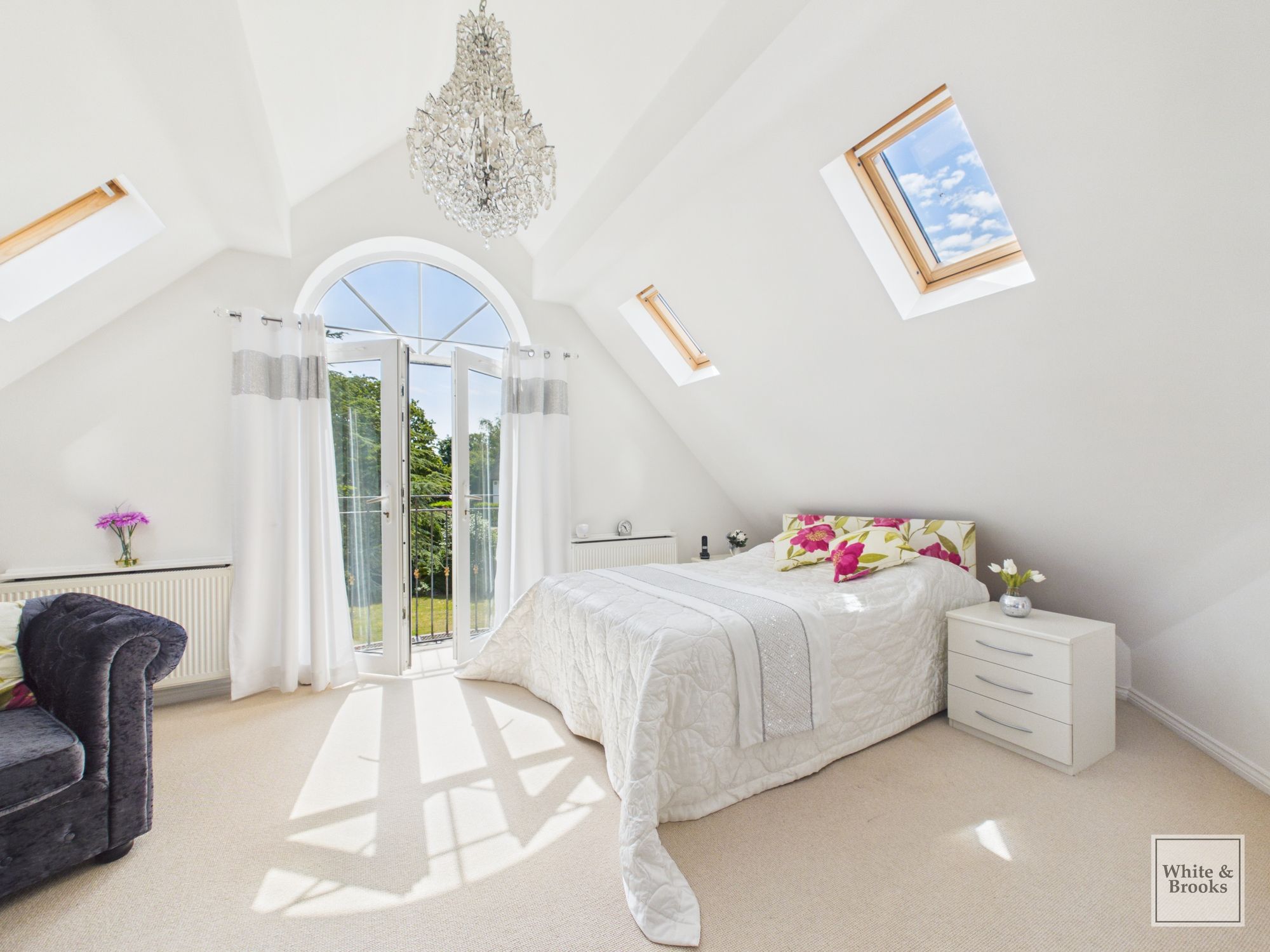 4 bed detached house for sale in Regis Avenue, Bognor Regis, PO21 12