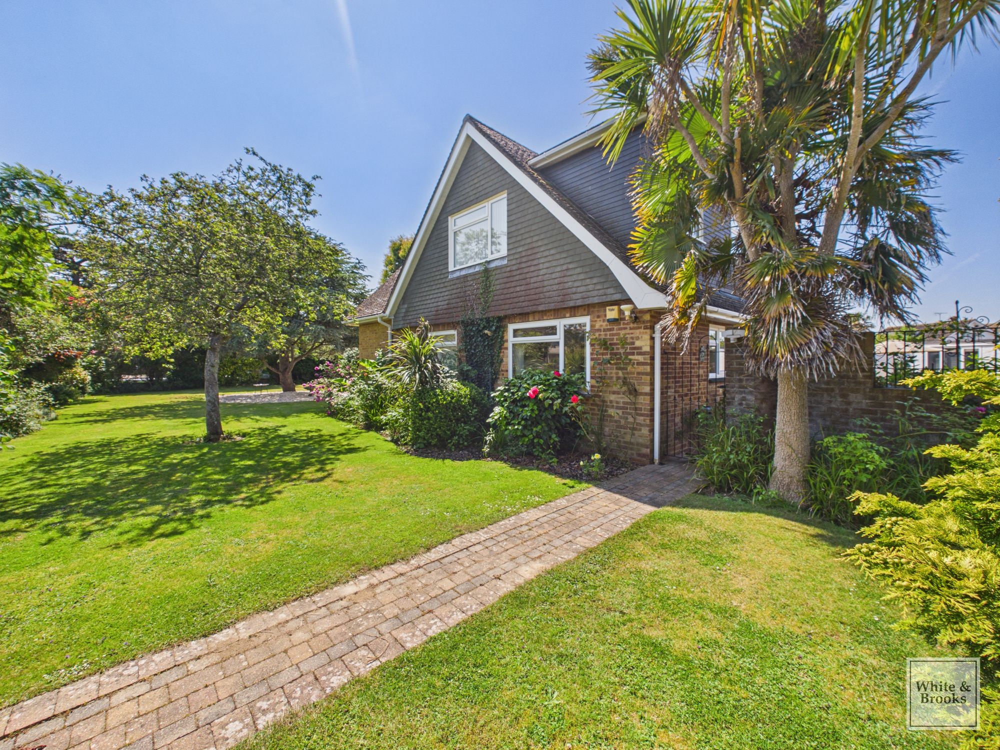 4 bed detached house for sale in Regis Avenue, Bognor Regis, PO21  - Property Image 32