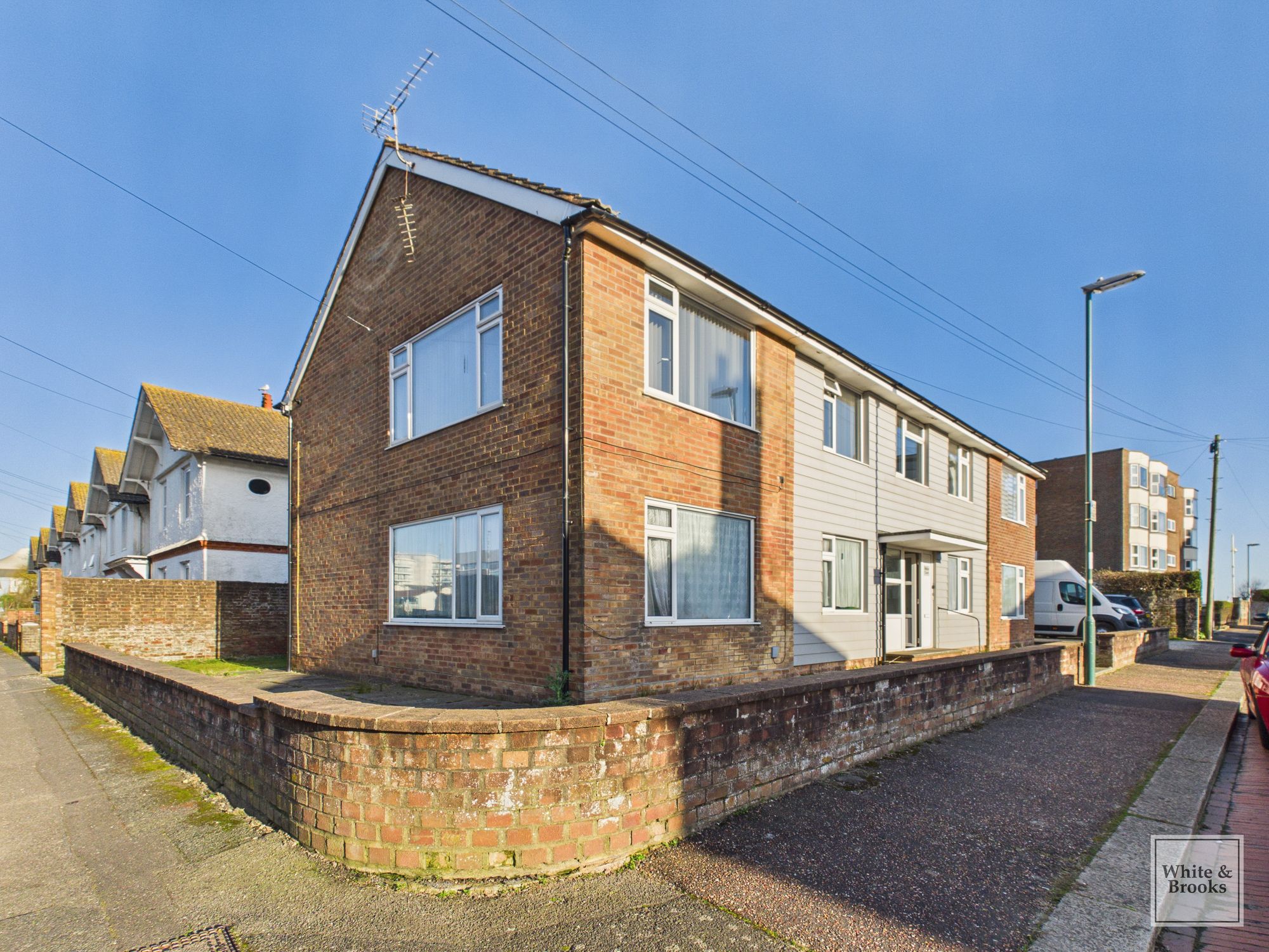 2 bed flat for sale in Walton Avenue, Walton Court Walton Avenue, PO21 8