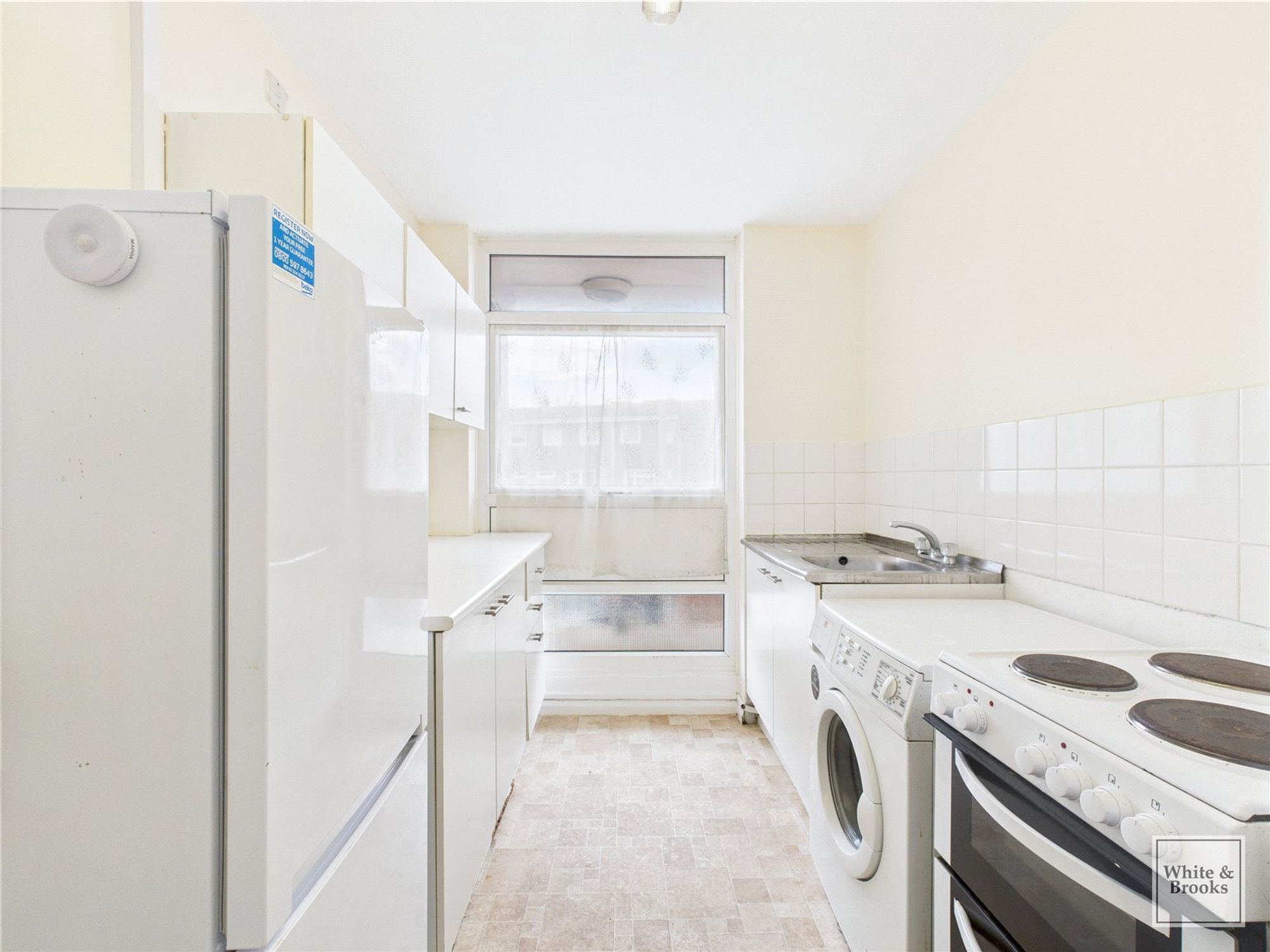 1 bed flat for sale in Petworth Court, Felpham Road, Felpham, PO22 7PQ  - Property Image 3