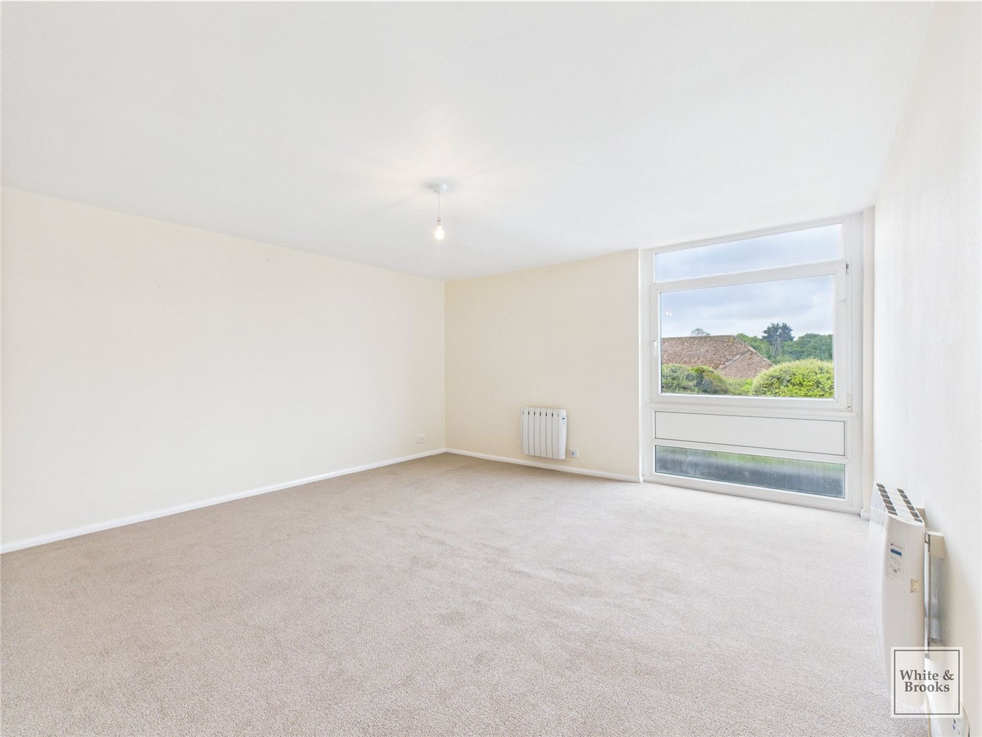 1 bed flat for sale in Petworth Court, Felpham Road, Felpham, PO22 7PQ  - Property Image 2
