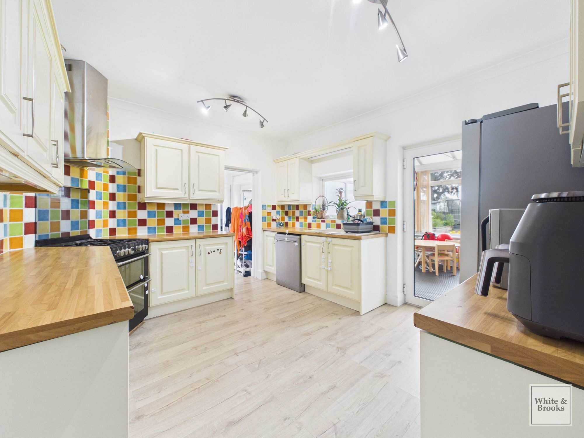 3 bed detached bungalow for sale in Birdham Road, Chichester, PO20  - Property Image 5