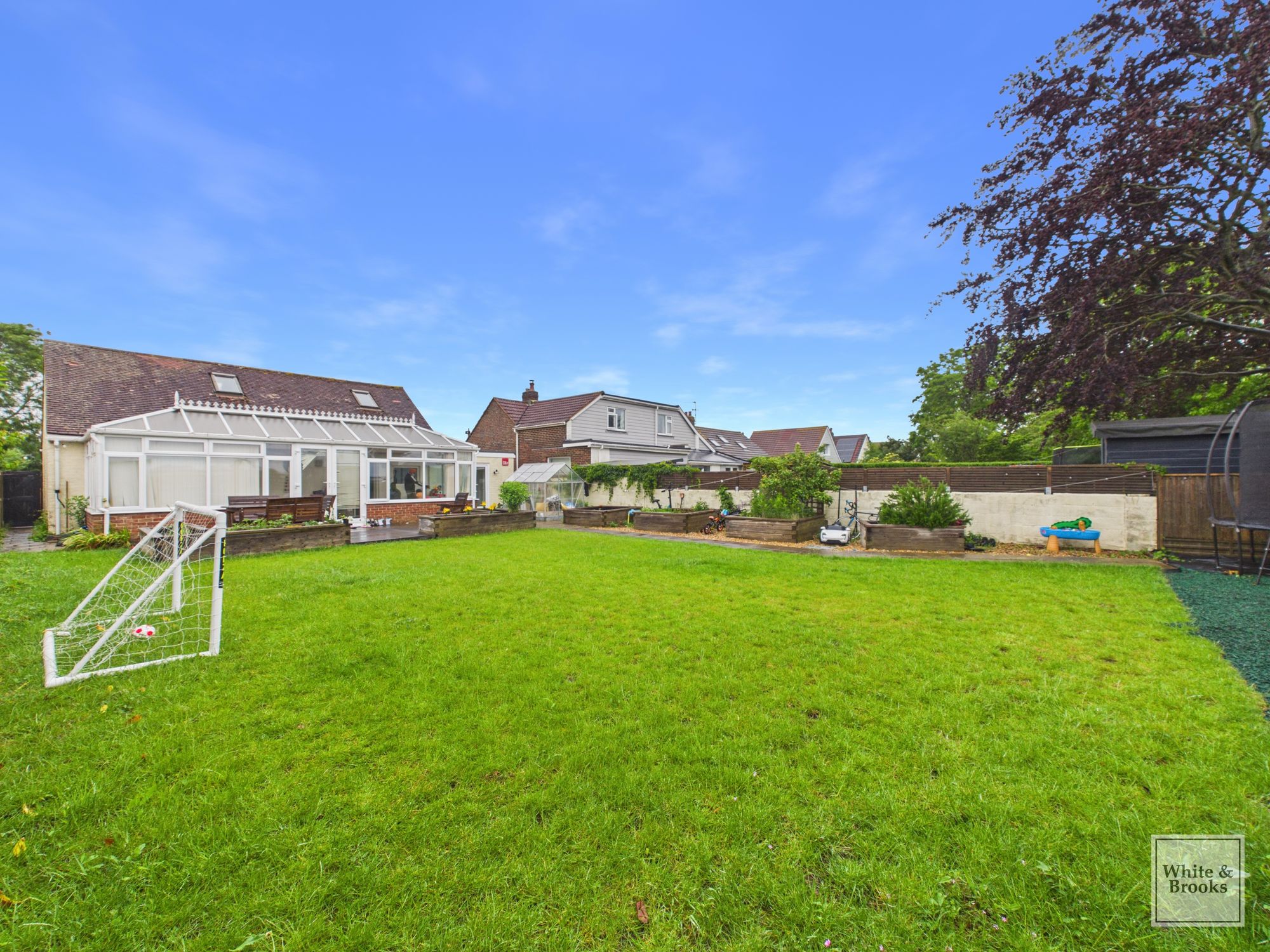 3 bed detached bungalow for sale in Birdham Road, Chichester, PO20  - Property Image 19