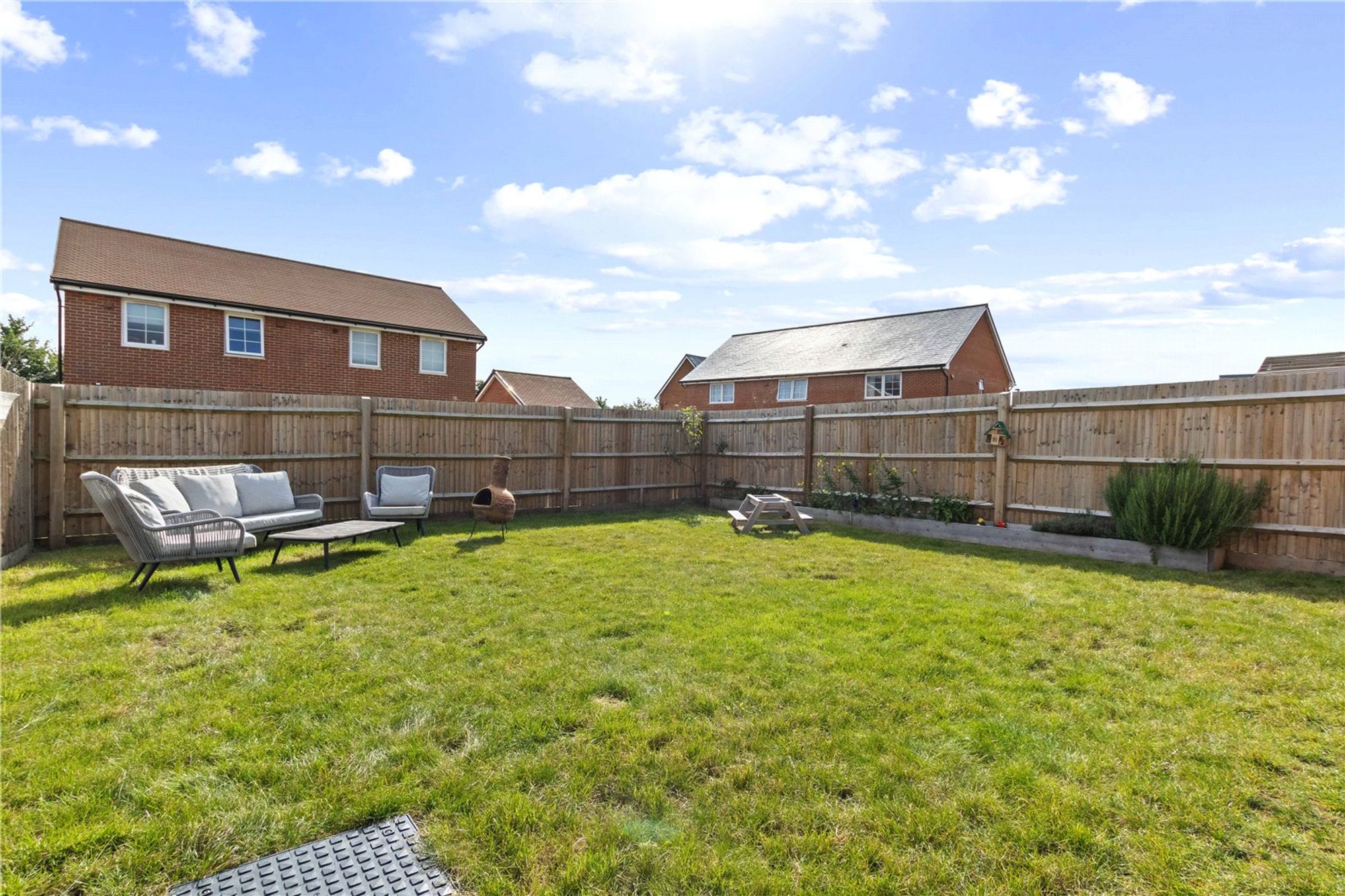 3 bed detached house for sale in Pycroft Avenue, Westhampnett, PO18  - Property Image 14