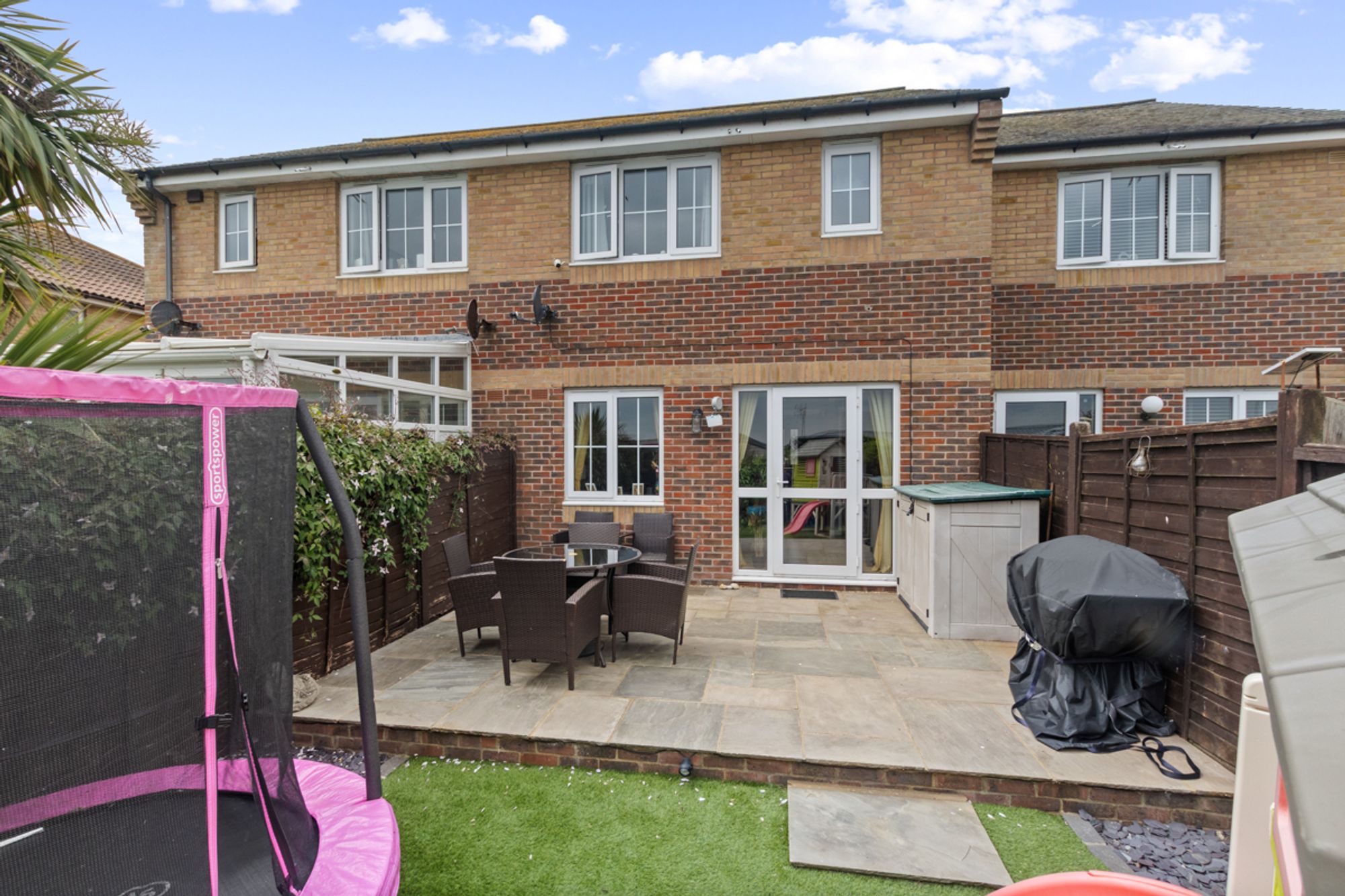 3 bed terraced house for sale in Shalbourne Crescent, Bracklesham Bay, PO20  - Property Image 12