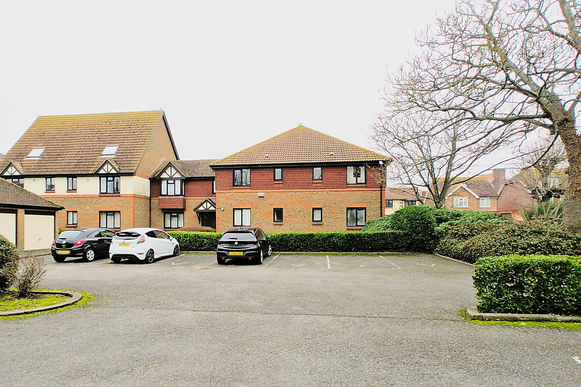 1 bed flat for sale in Victoria Road, Trafalgar Court Victoria Road, PO21 9