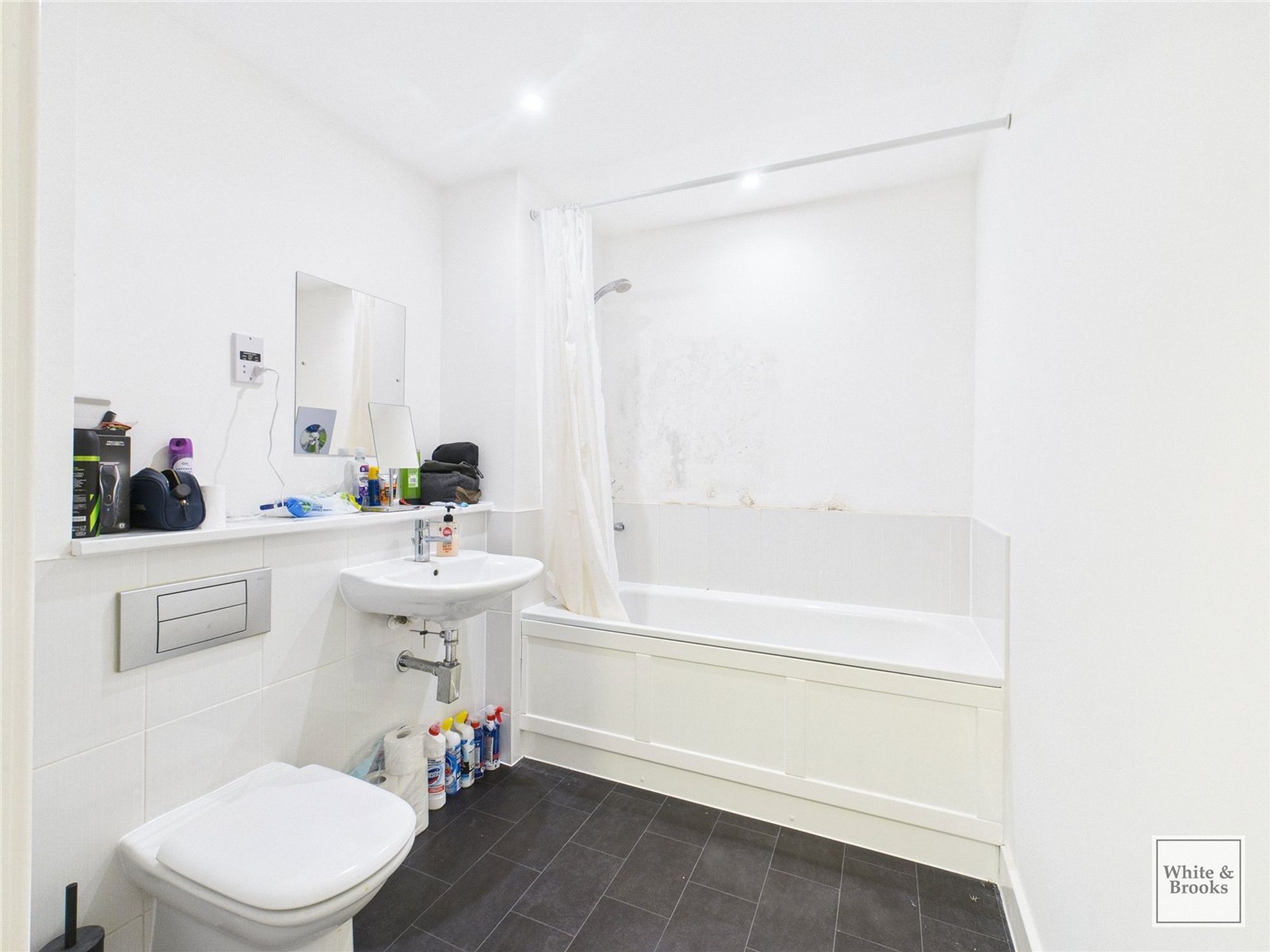 2 bed apartment for sale in Longley Road, Chichester, PO19  - Property Image 11