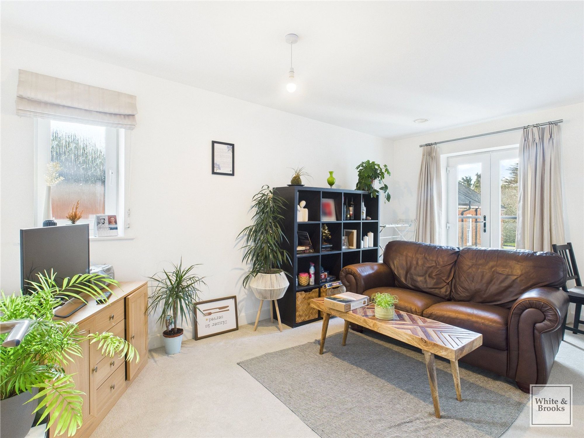 2 bed apartment for sale in Longley Road, Chichester, PO19  - Property Image 8