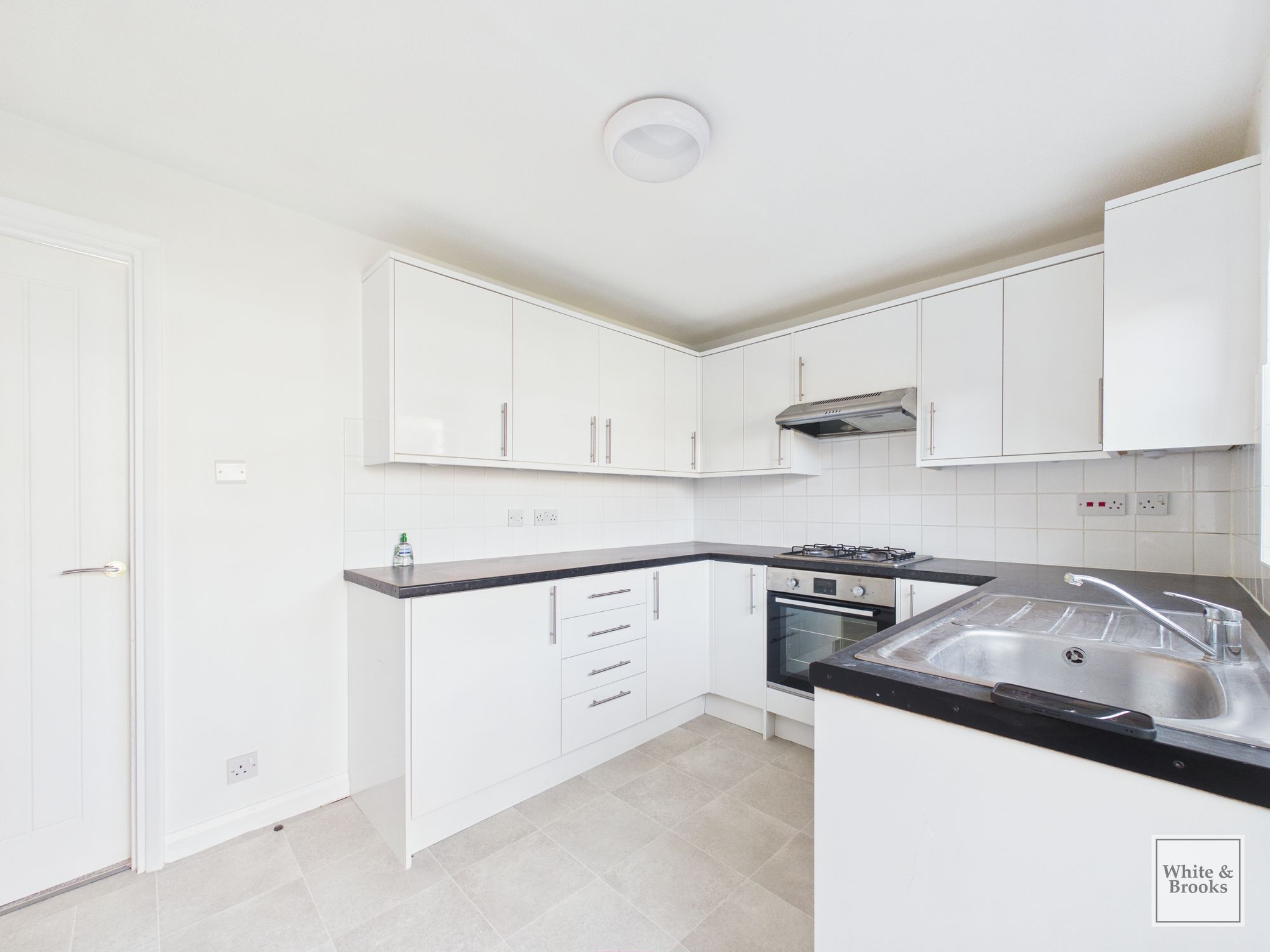 2 bed mid-terraced house for sale in Ravens Way, Bognor Regis, PO22 6