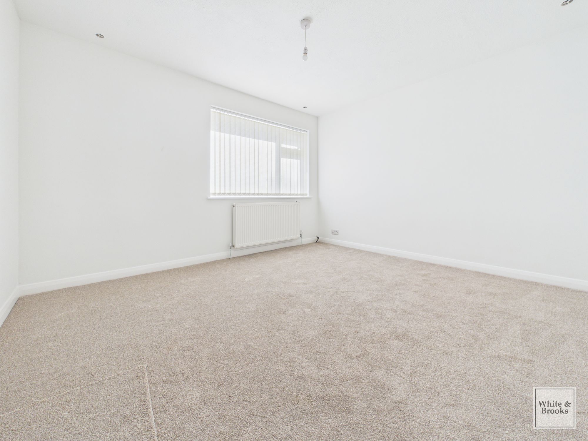 2 bed mid-terraced house for sale in Ravens Way, Bognor Regis, PO22 4