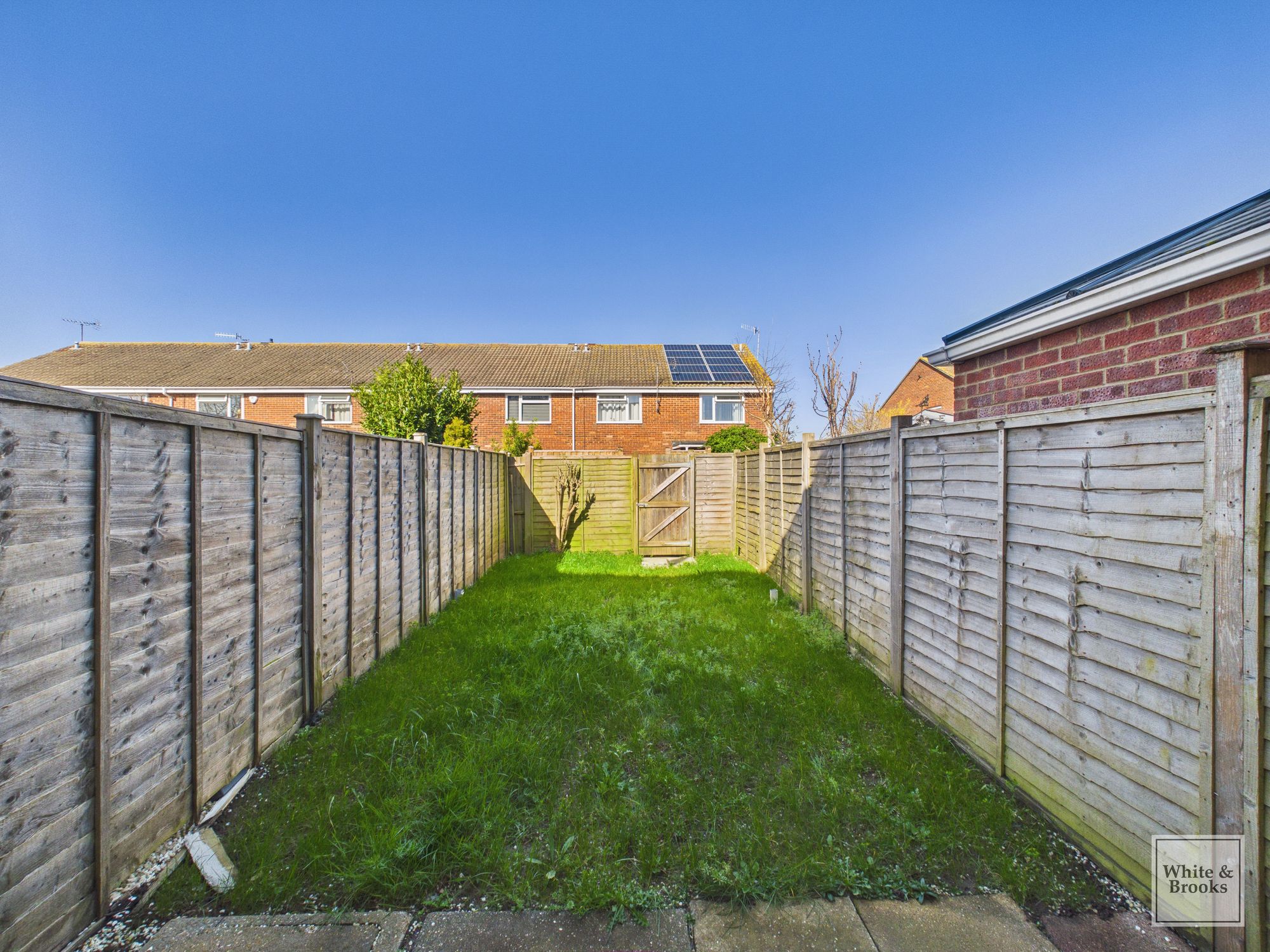 2 bed mid-terraced house for sale in Ravens Way, Bognor Regis, PO22 8