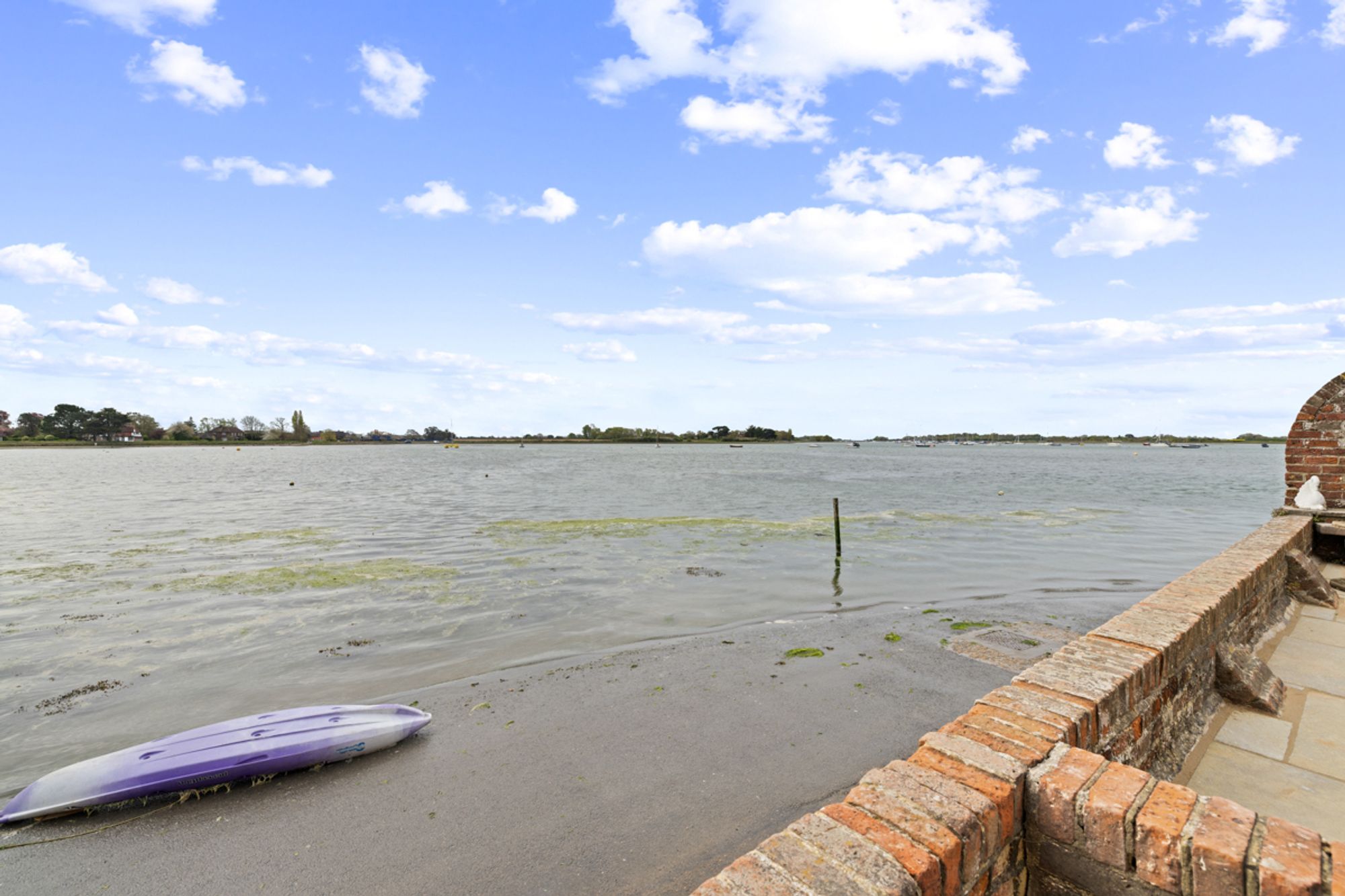 2 bed terraced house for sale in High Street, Bosham, PO18  - Property Image 17