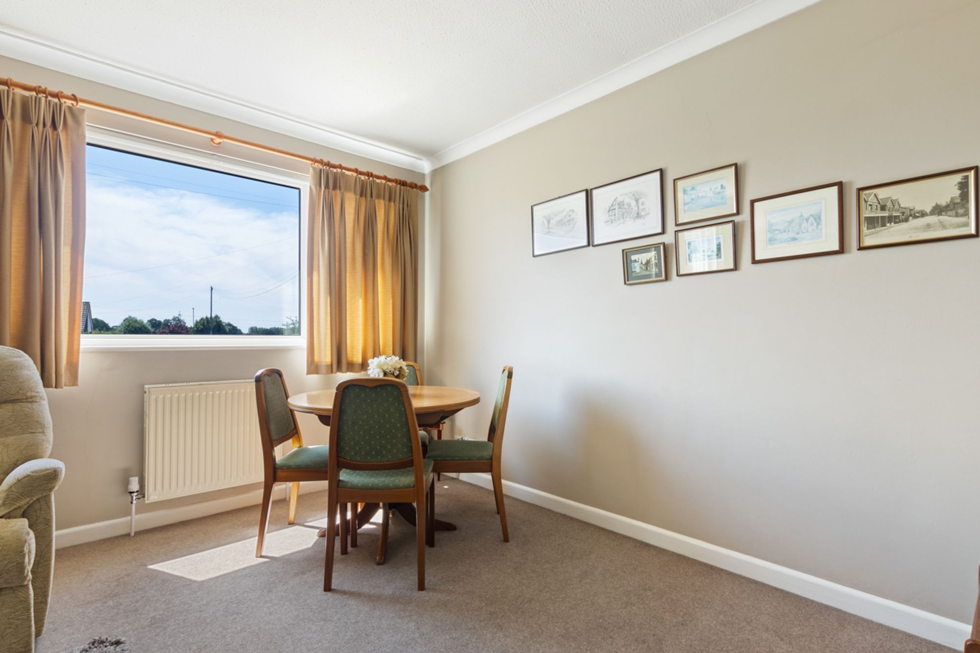 2 bed detached bungalow for sale in Bethwines Close, Chichester, PO18 6
