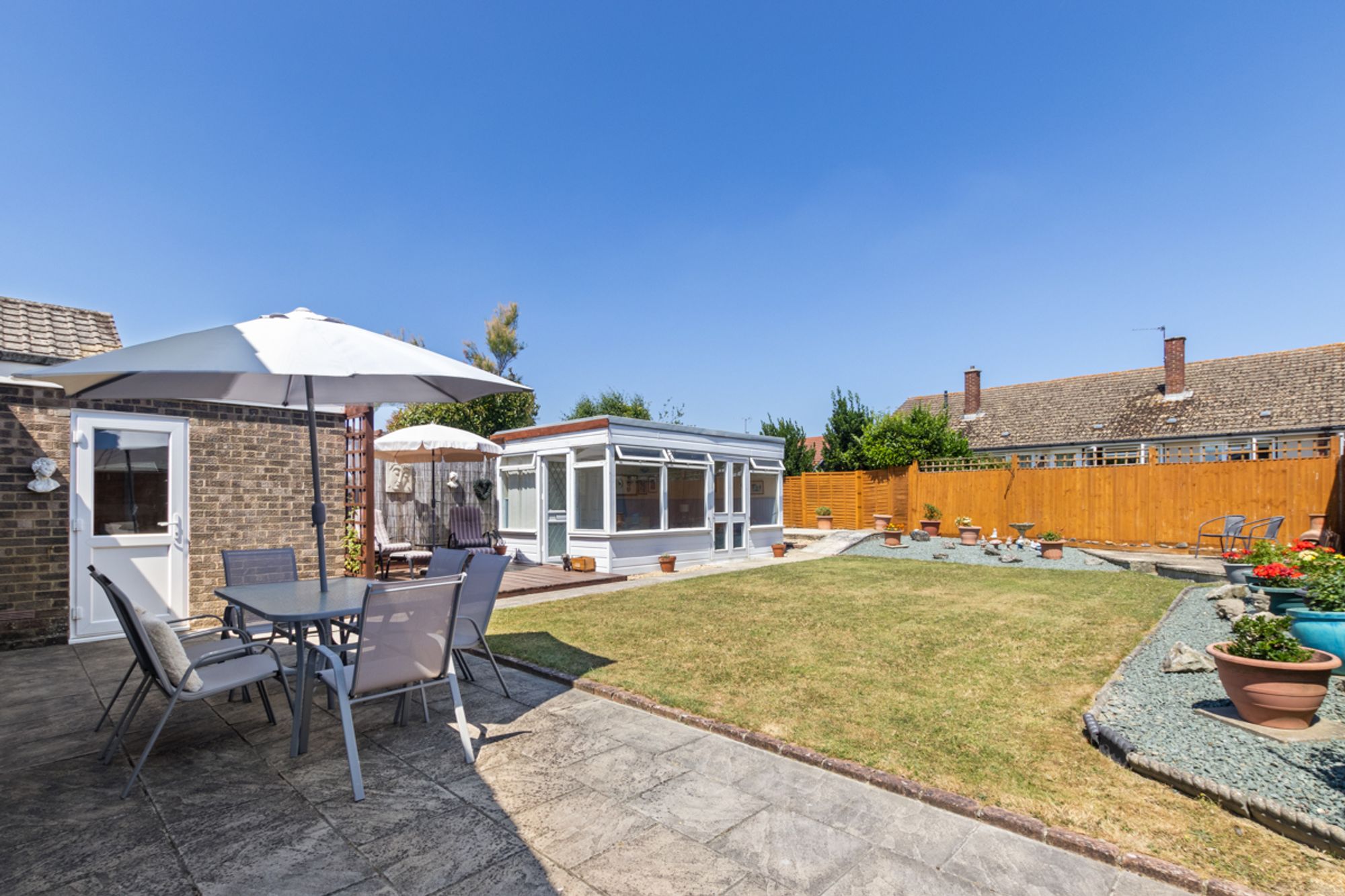 2 bed detached bungalow for sale in Bethwines Close, Chichester, PO18  - Property Image 13