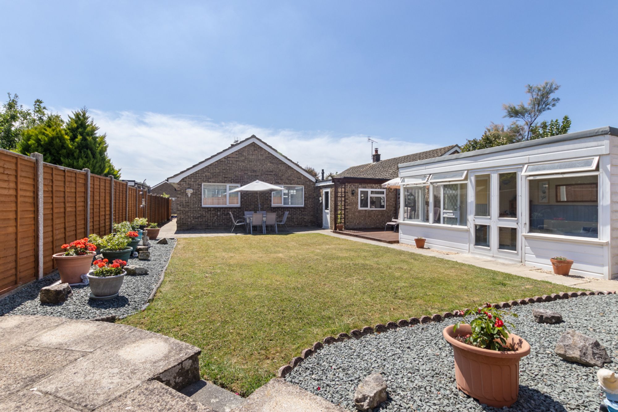 2 bed detached bungalow for sale in Bethwines Close, Chichester, PO18 3