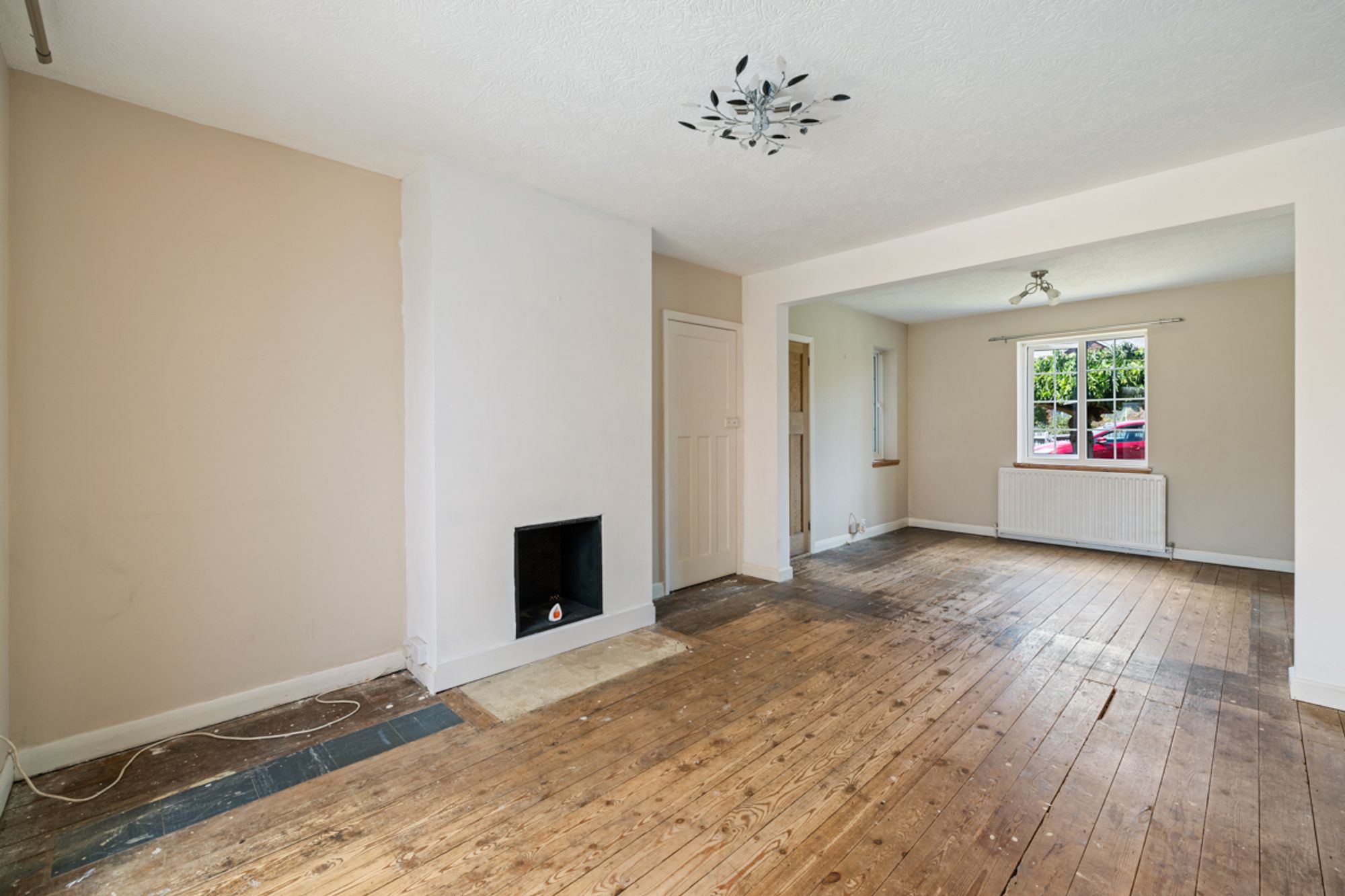 3 bed semi-detached house for sale in Kingsham Road, Chichester, PO19 4