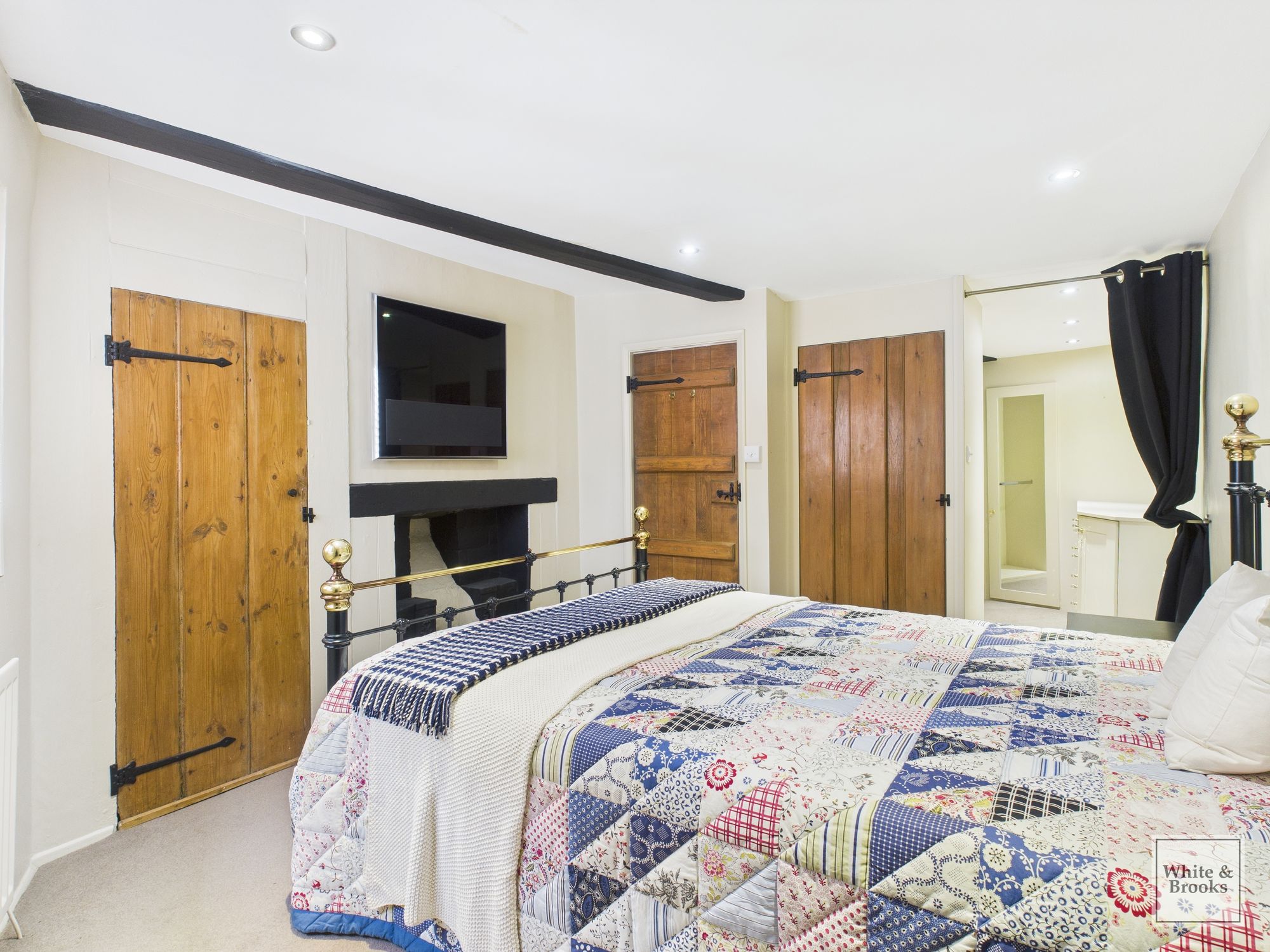 2 bed end of terrace house for sale in West Pallant, Chichester, PO19  - Property Image 18