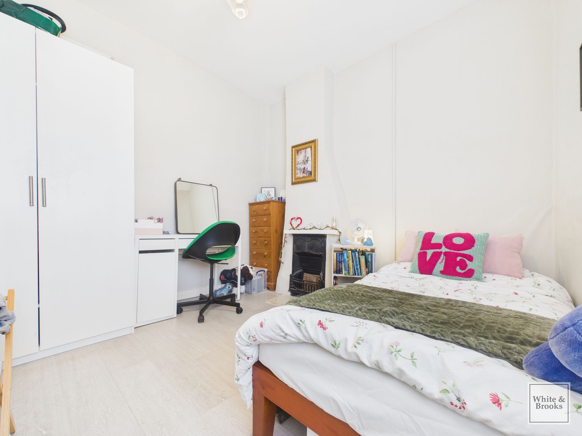 3 bed detached house for sale in East Street, Selsey, PO20  - Property Image 19
